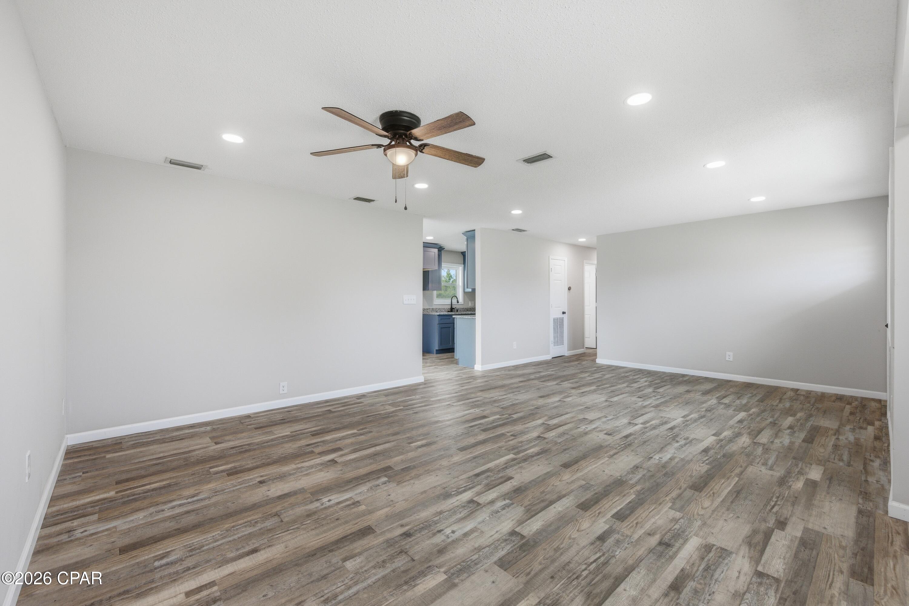 Hentz 1st Add Unit B - Residential Lease