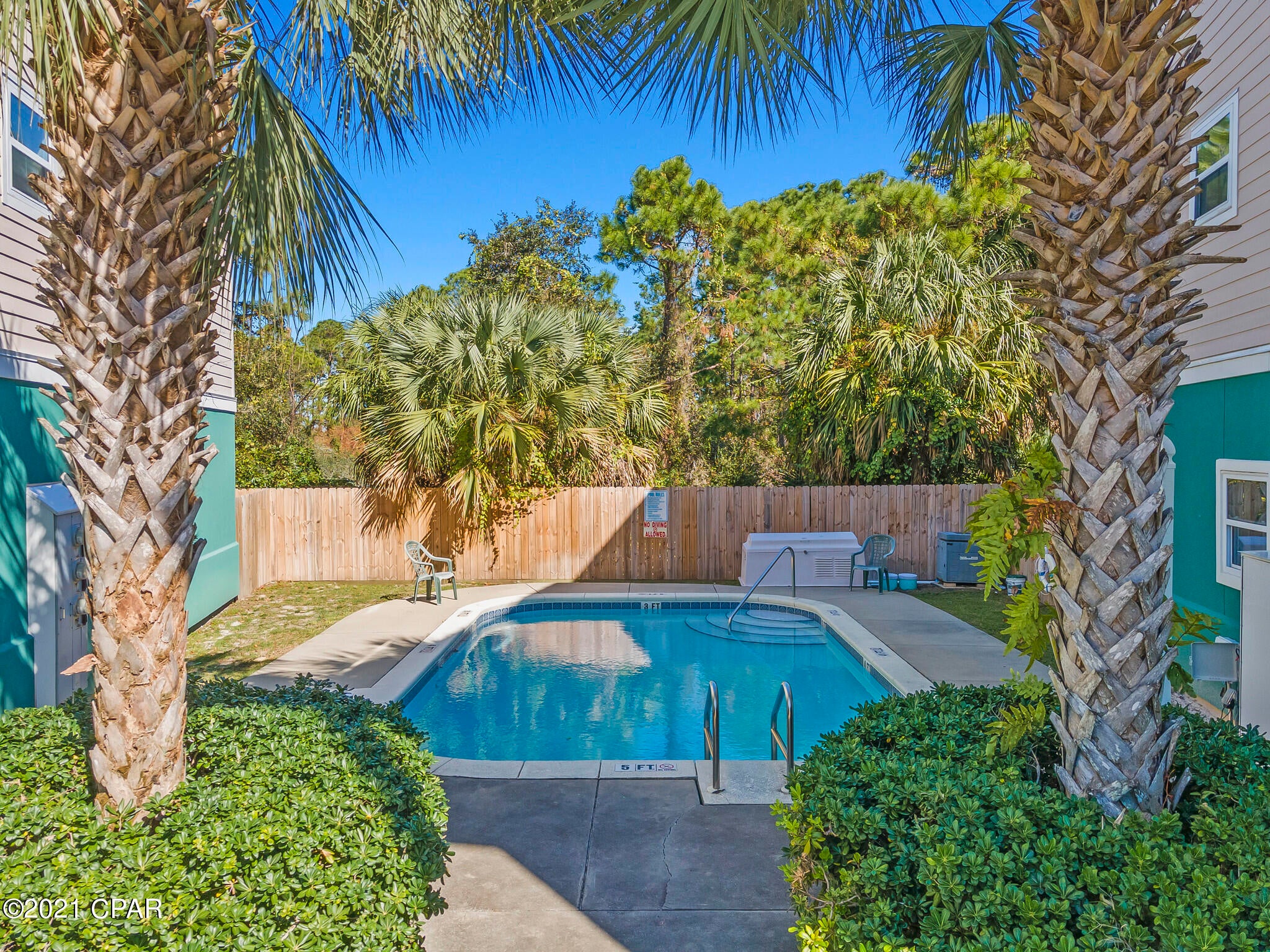 Long Beach 3rd - Residential