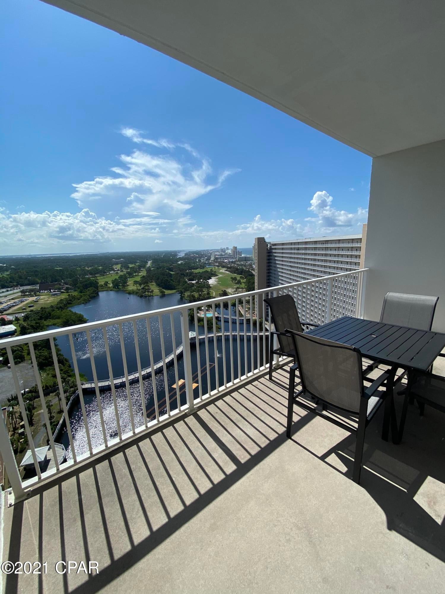 Laketown Wharf - Residential