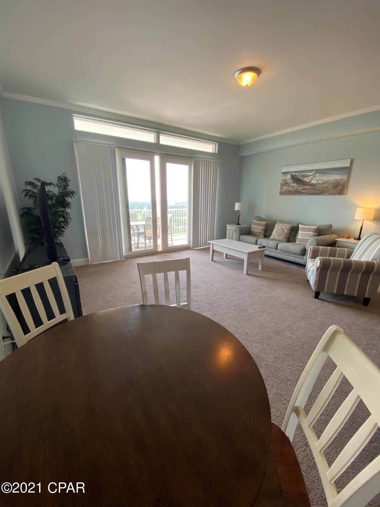Laketown Wharf - Residential