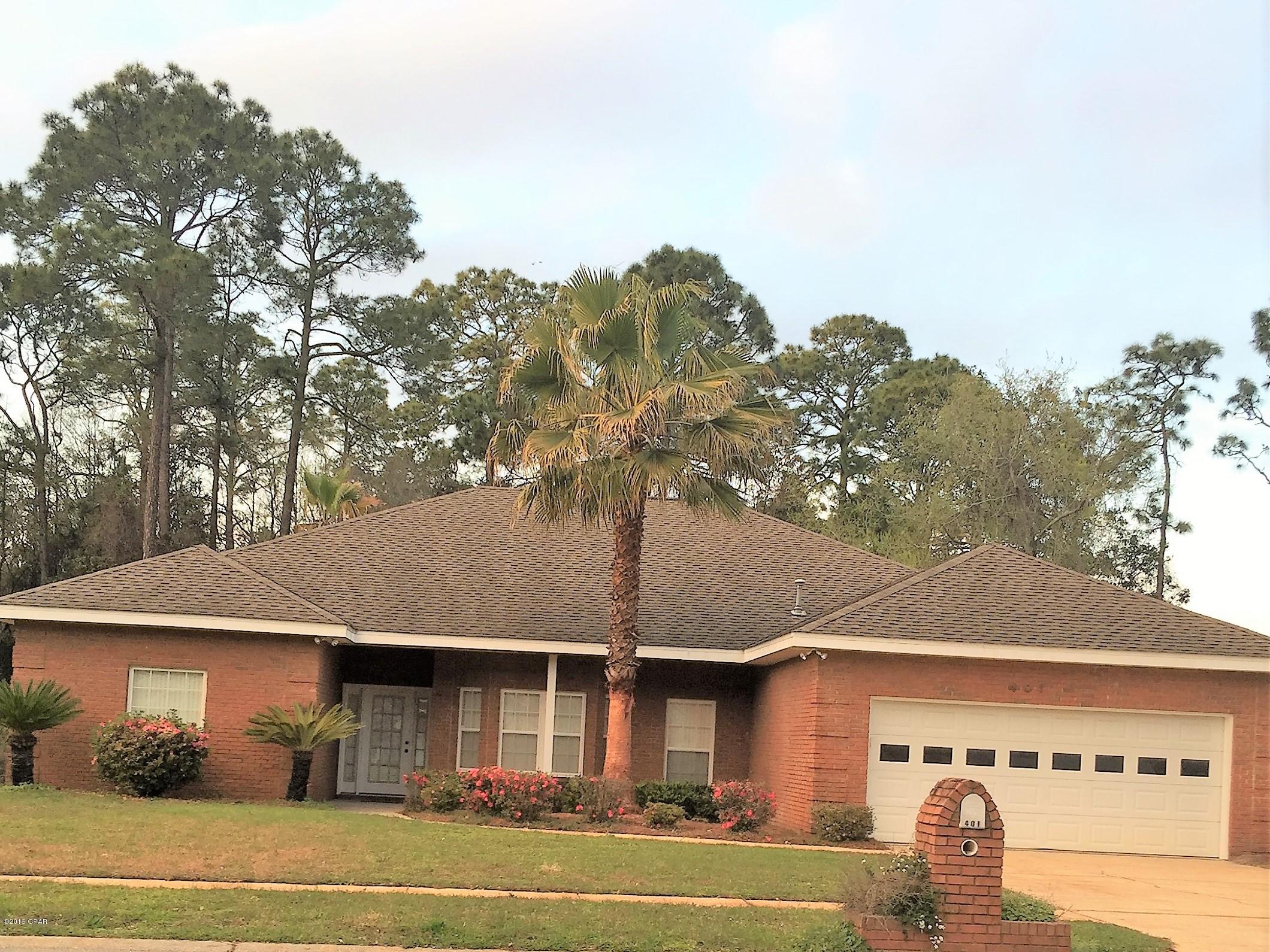 Beautiful spacious 4 BR 3 BATH home in the prestigious Woods Subdivision, close  to shopping, restaurants ,Medical center ,entertainment and only 15 minutes to the BEACH!!. Home has open floor plan,Kitchen with breakfast bar. and  family room with gas fireplace  Formal living and dining room.Master bath features a spa tub and separate shower. Split bedroom floor plan with large screened porch on back.