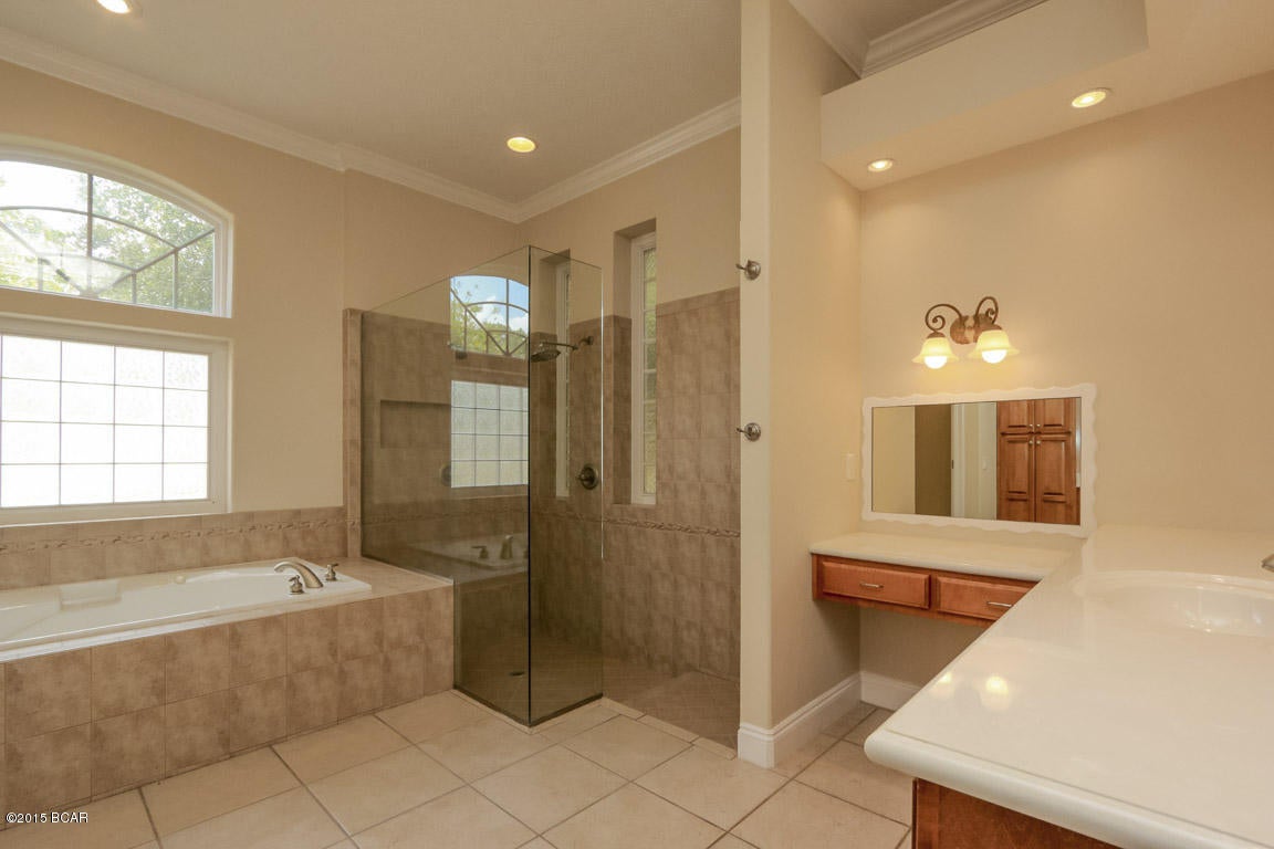 Bay Breeze - Residential