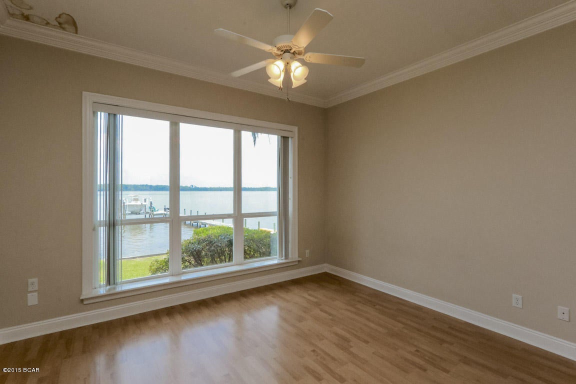 Bay Breeze - Residential