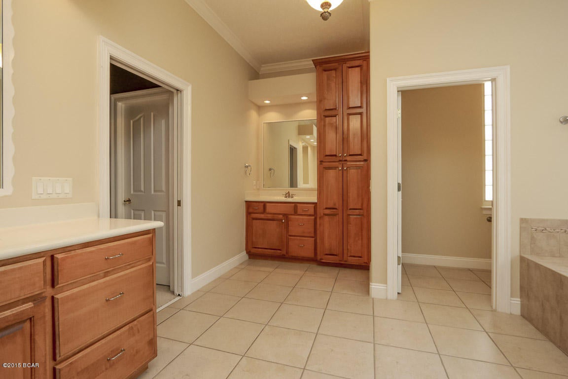 Bay Breeze - Residential