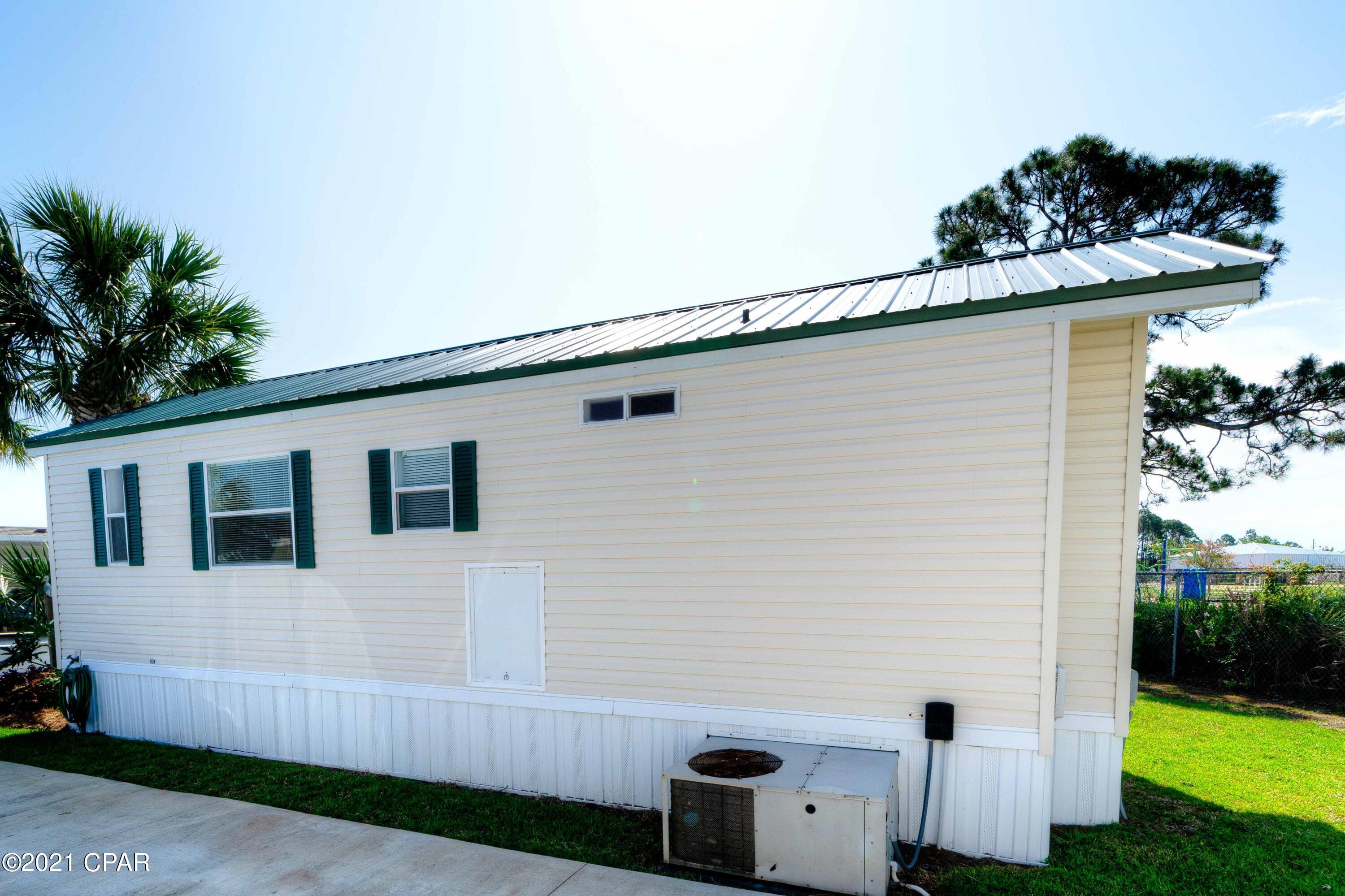 Emerald Pointe Resort - Residential