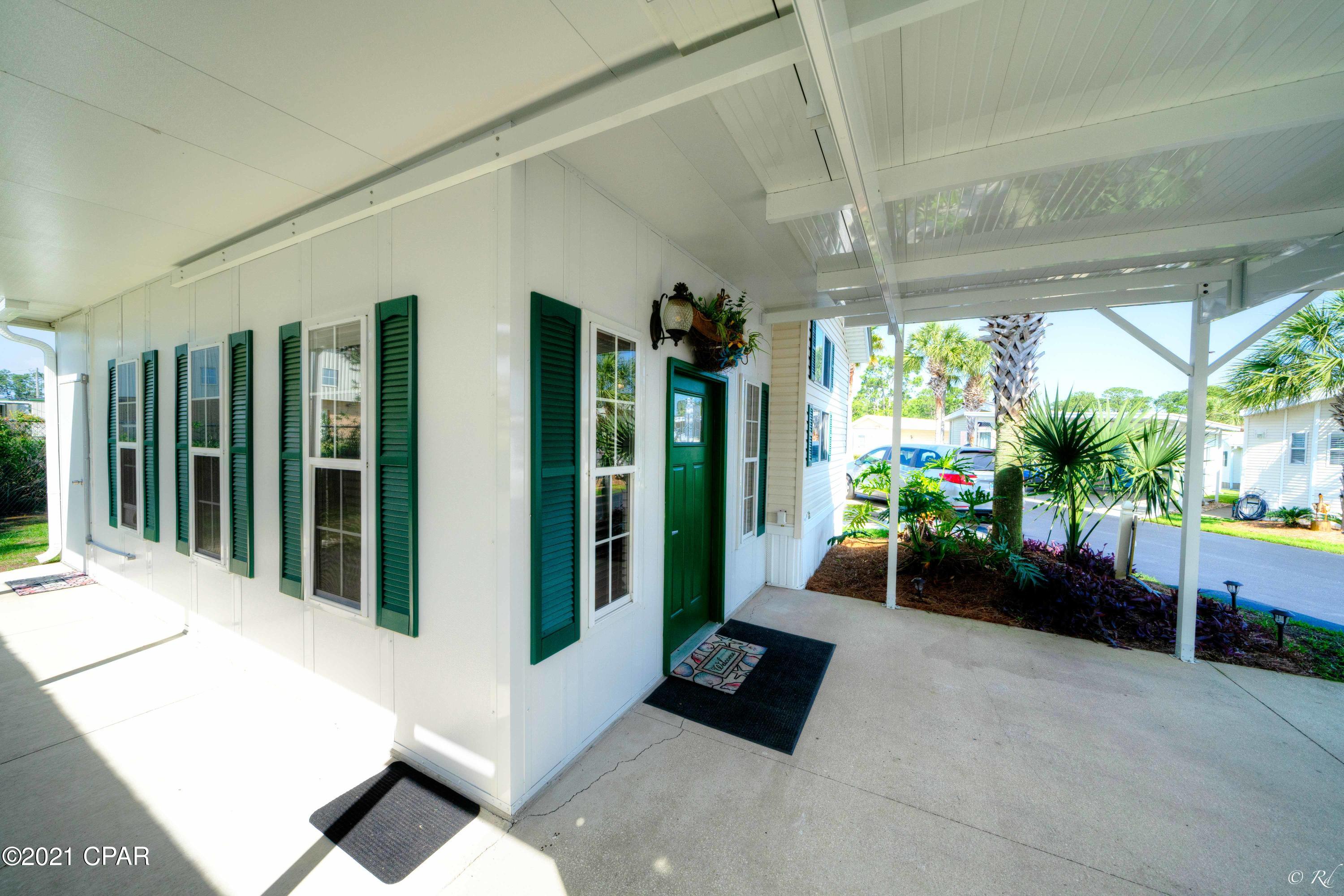 Emerald Pointe Resort - Residential