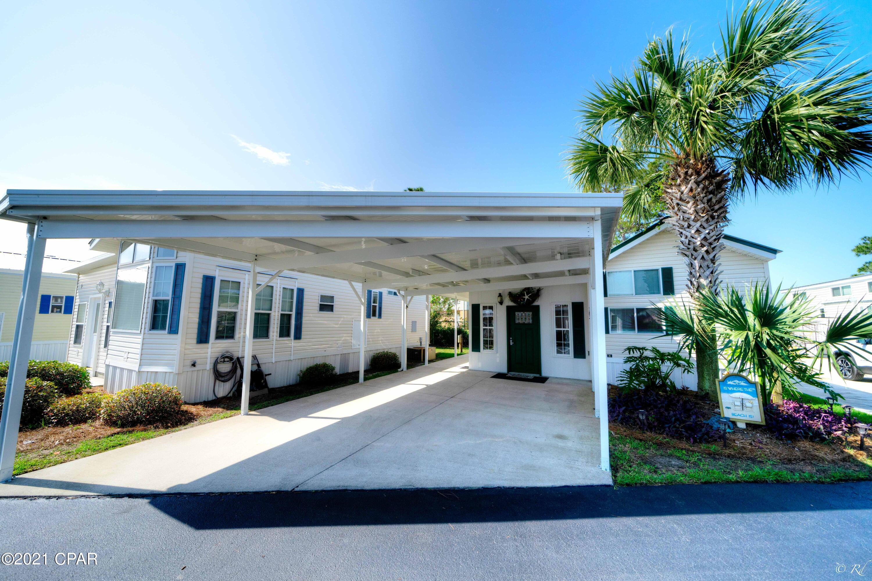 Emerald Pointe Resort - Residential