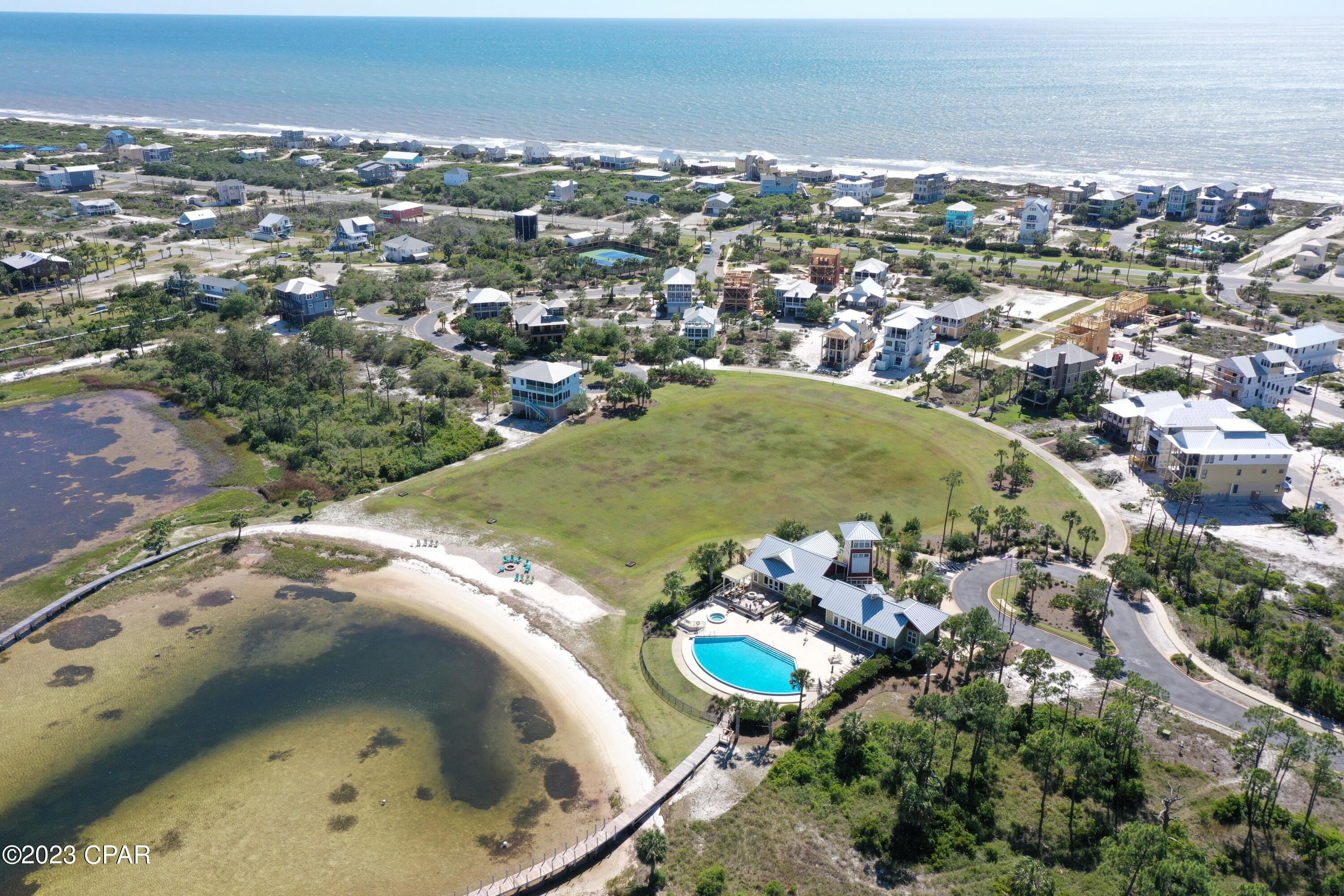 Ovation - Land