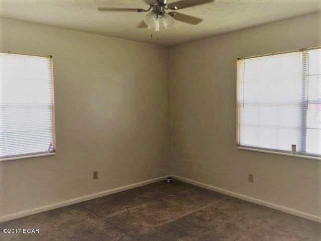 [No Recorded Subdiv] - Residential Lease