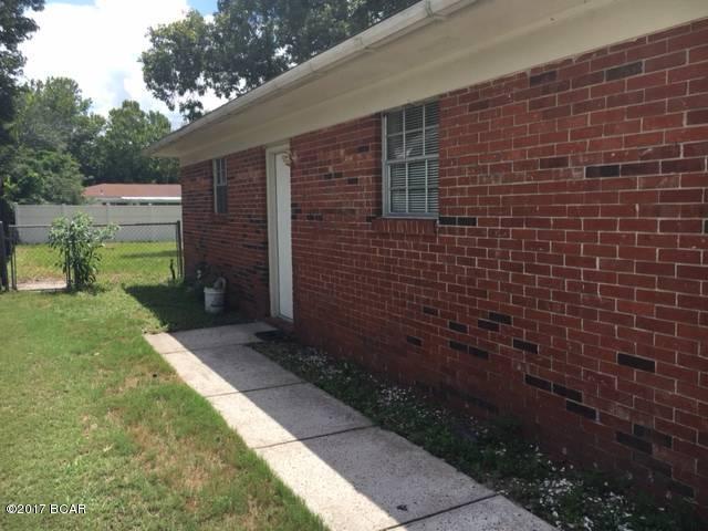 [No Recorded Subdiv] - Residential Lease