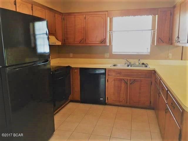 [No Recorded Subdiv] - Residential Lease