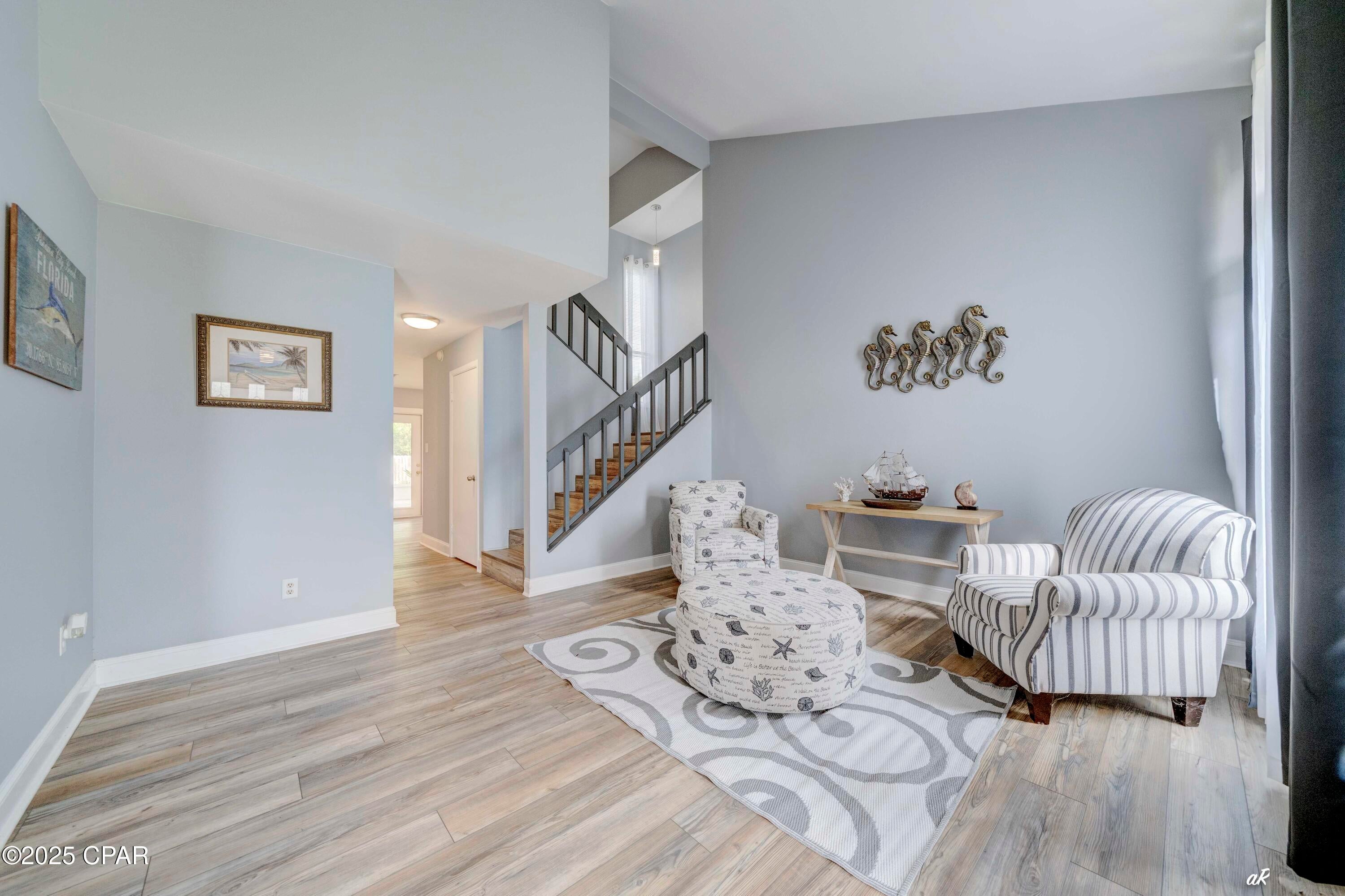 Colony Club - Residential