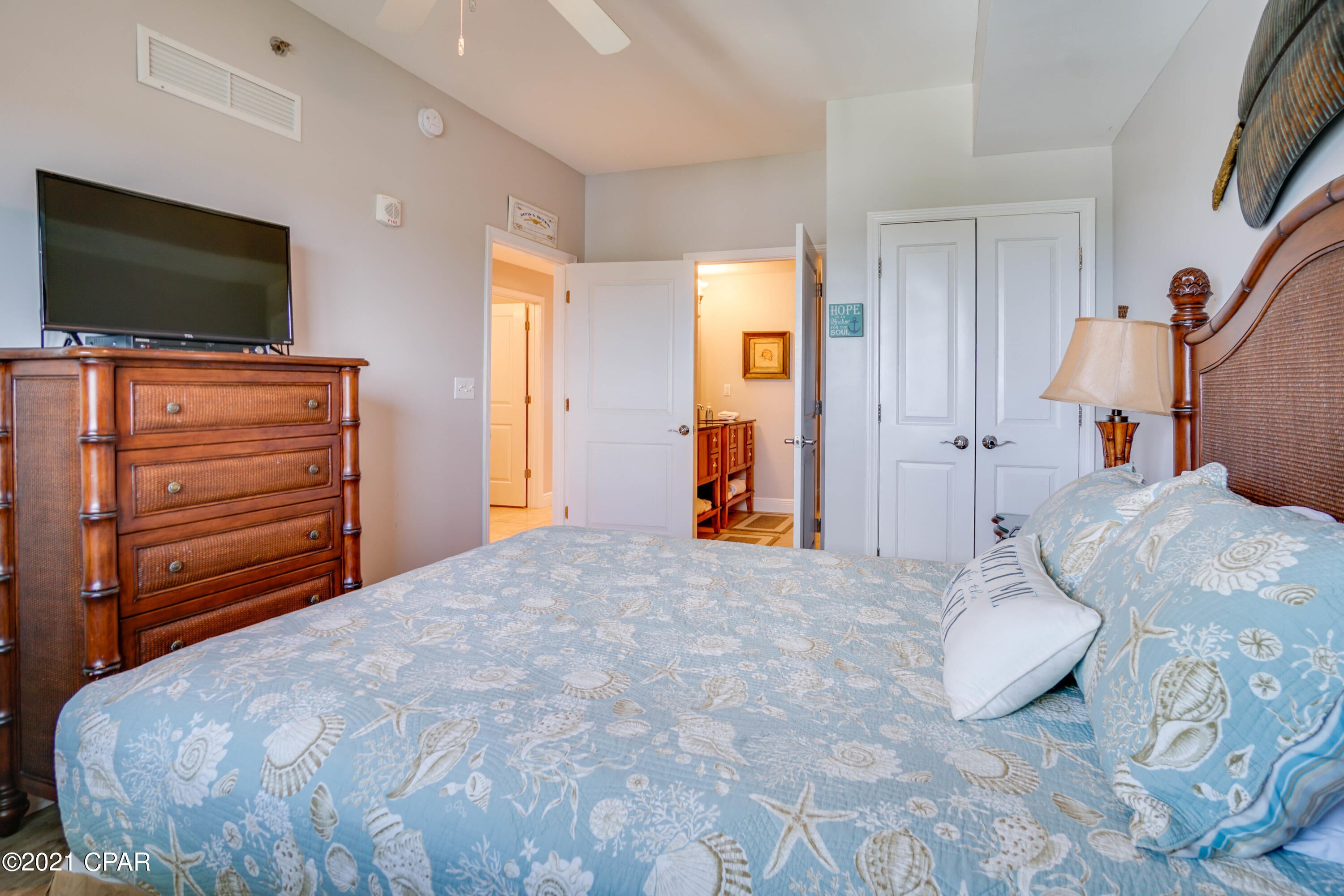 Sterling Breeze - Residential