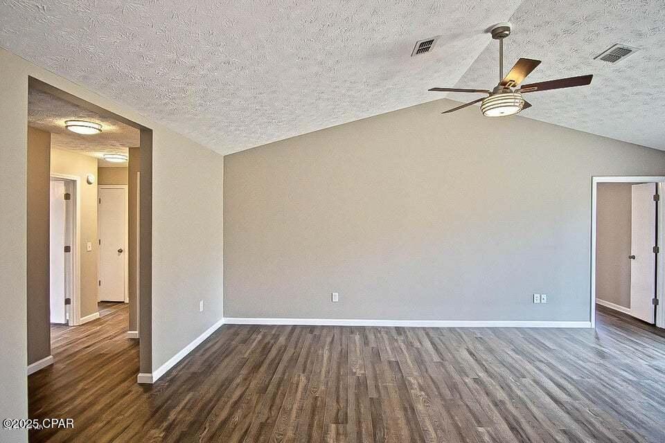 [No Recorded Subdiv] - Residential Lease