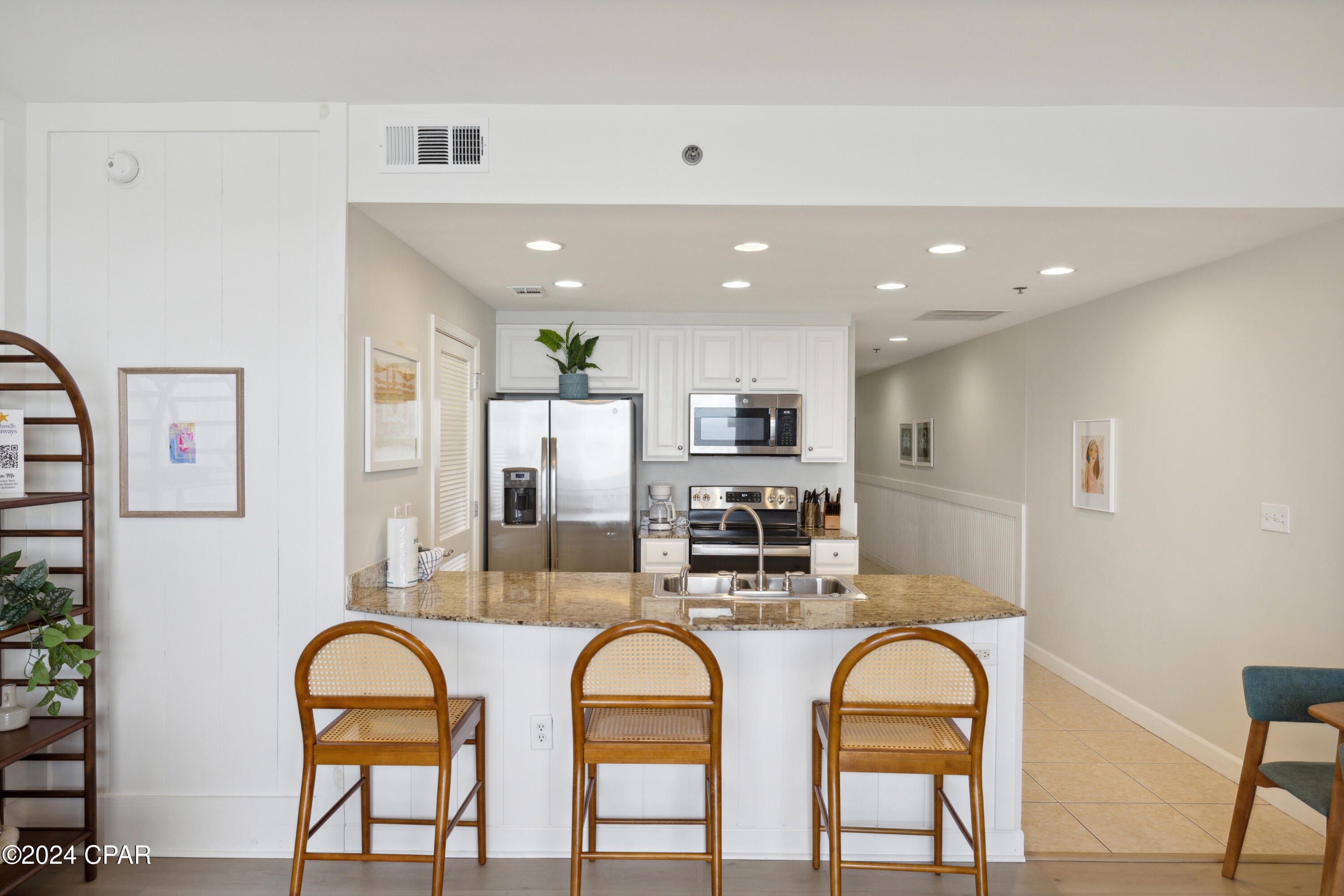 Splash Condo - Residential
