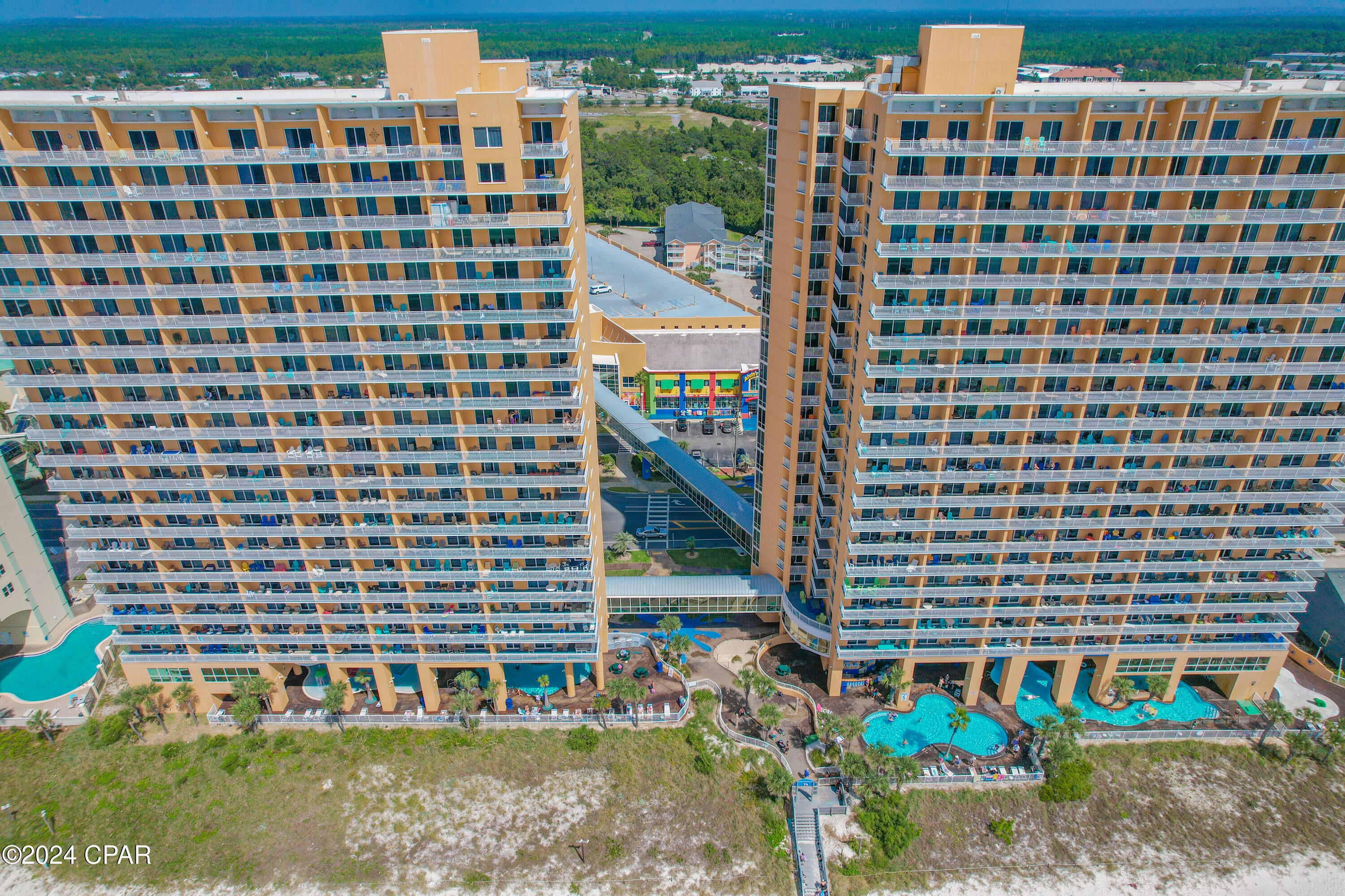 Splash Condo - Residential