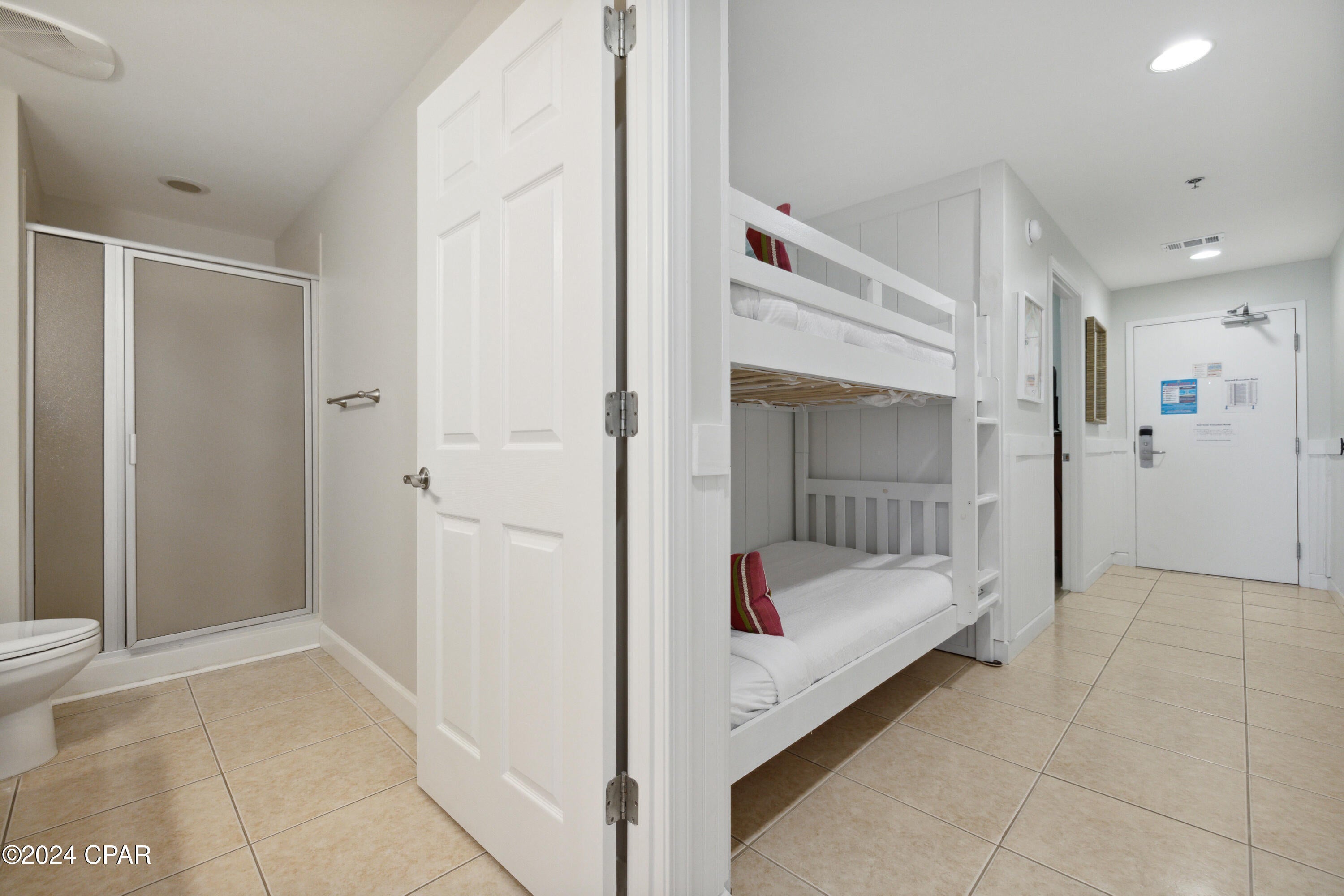 Splash Condo - Residential