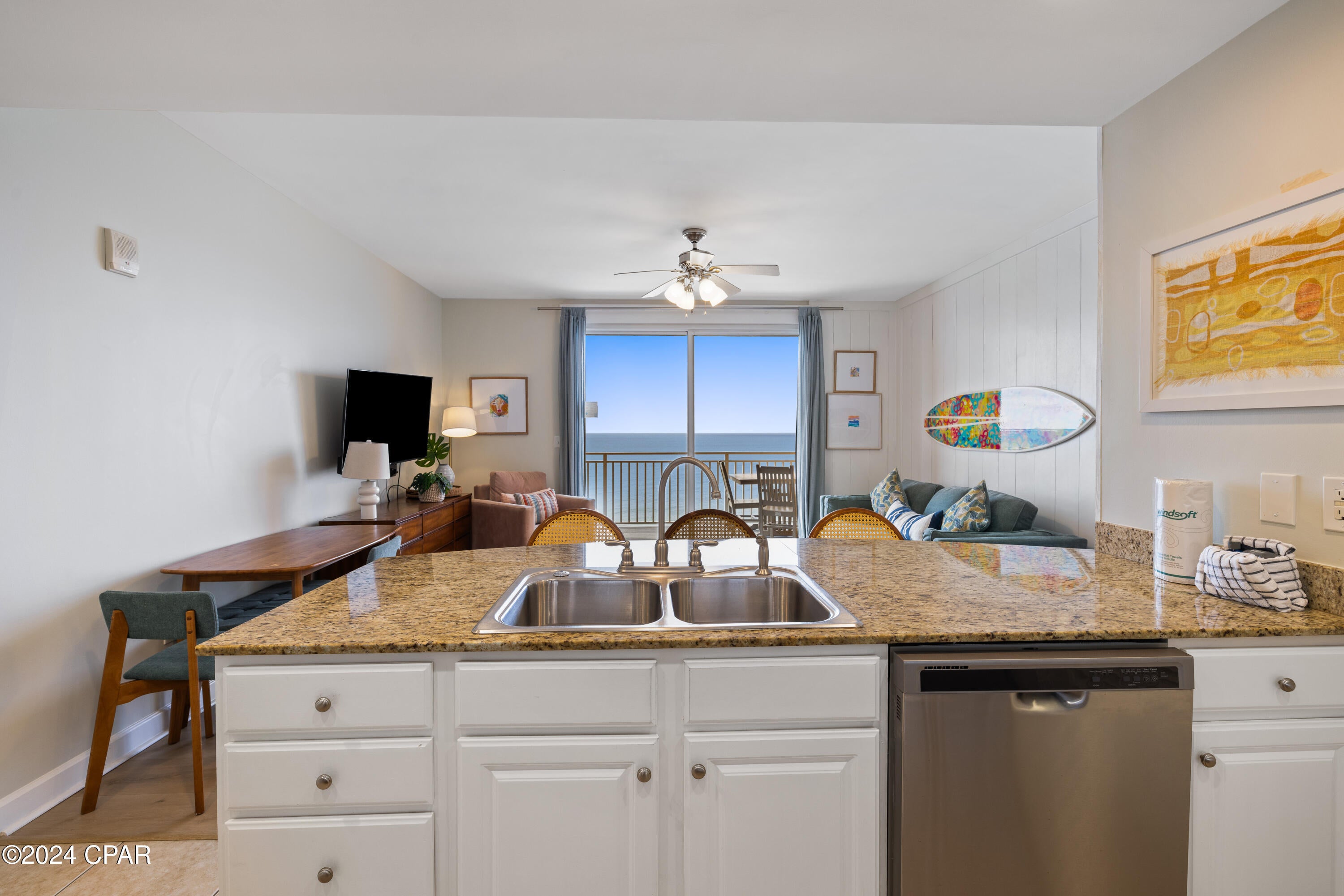 Splash Condo - Residential