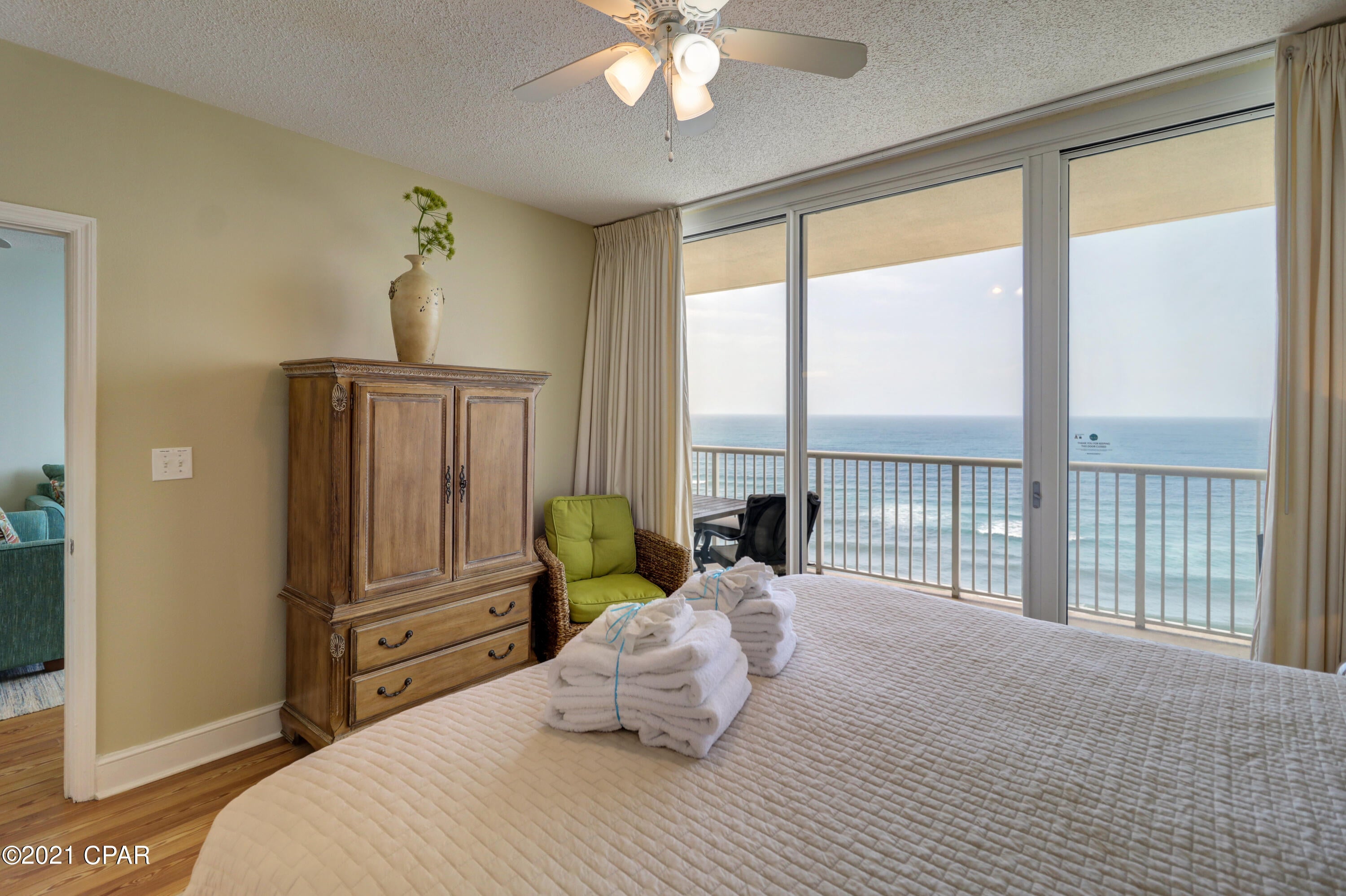 Majestic Beach Tower I - Residential