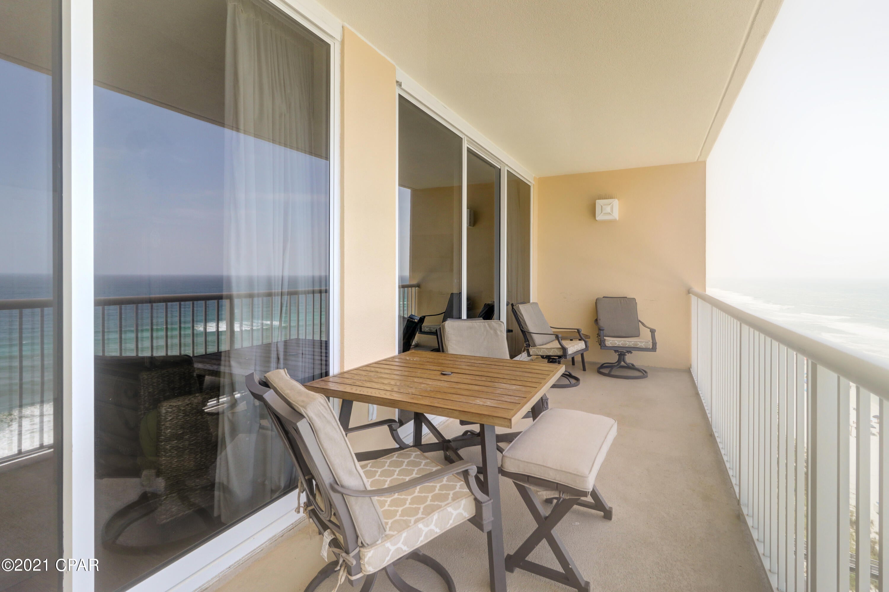 Majestic Beach Tower I - Residential