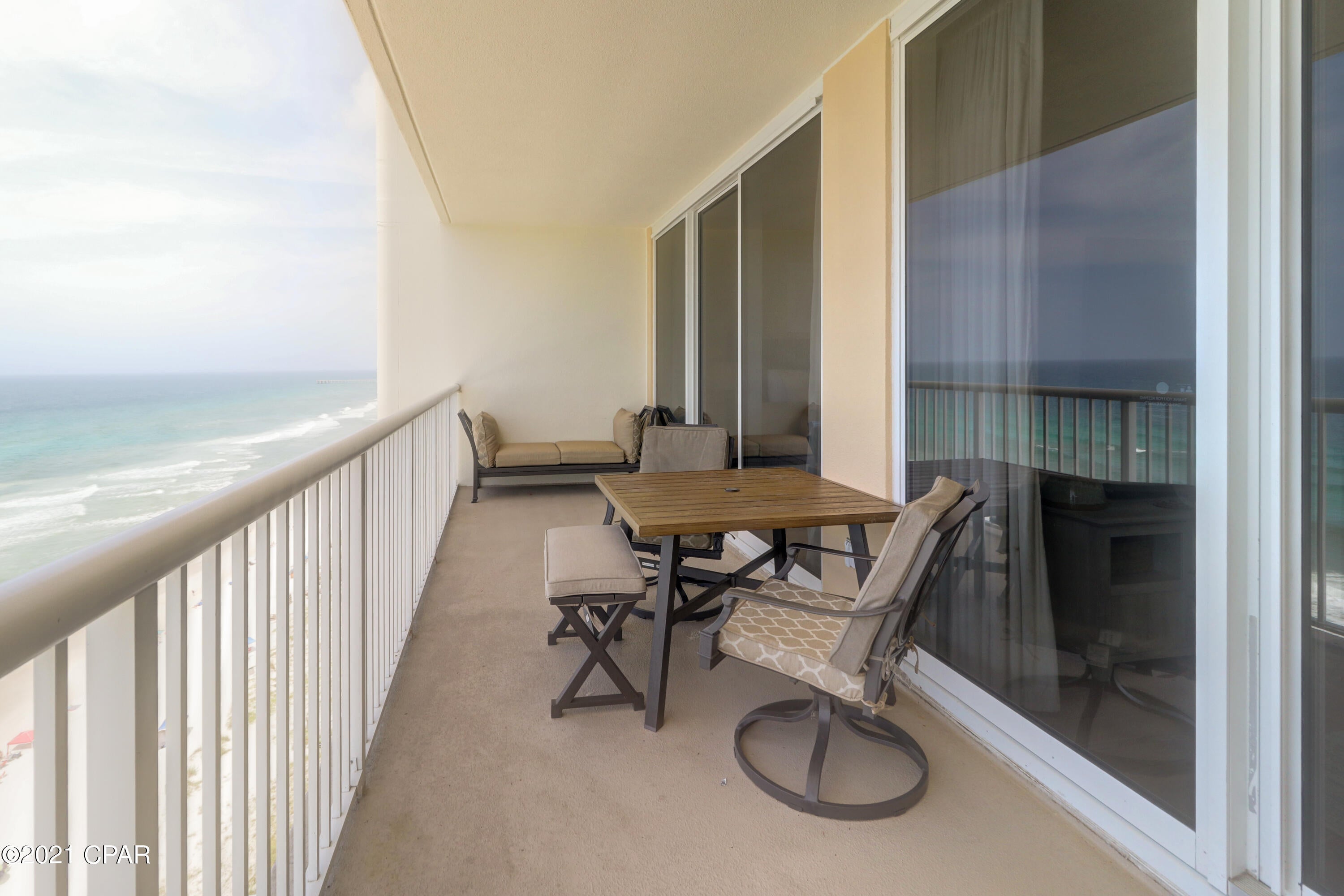 Majestic Beach Tower I - Residential