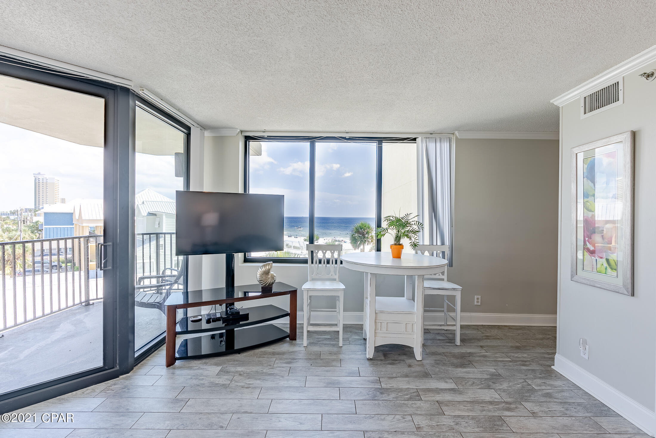 Sunbird Condo - Residential