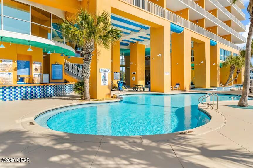 Splash Condo - Residential