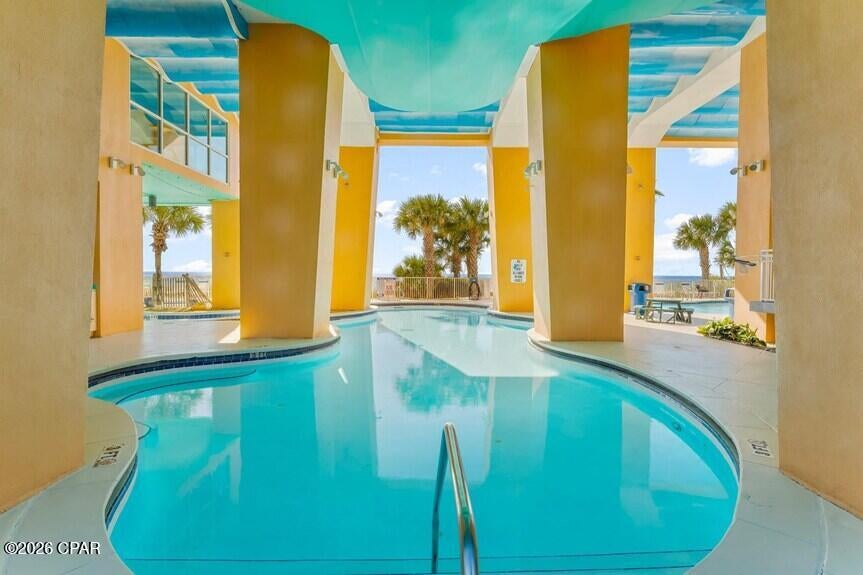 Splash Condo - Residential