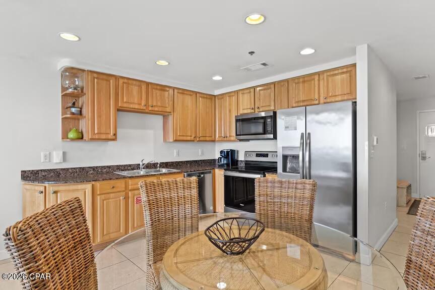 Splash Condo - Residential