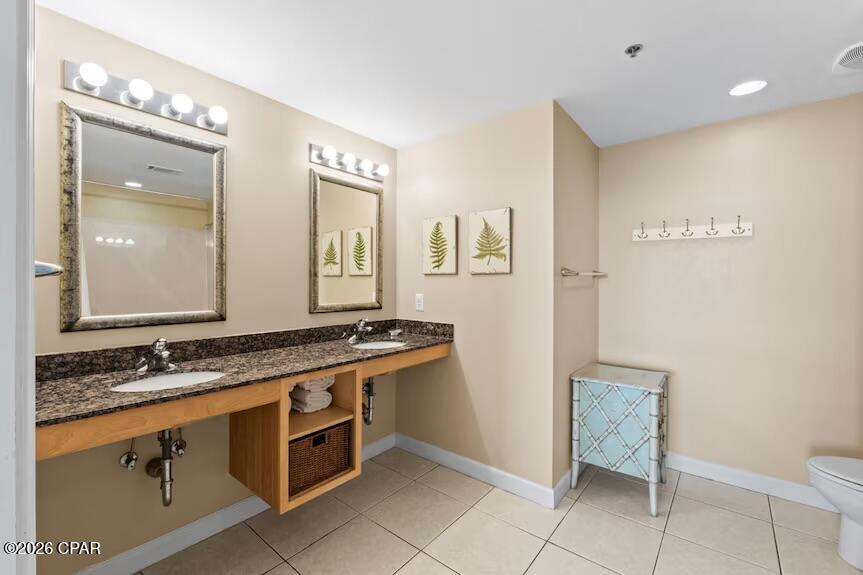 Splash Condo - Residential