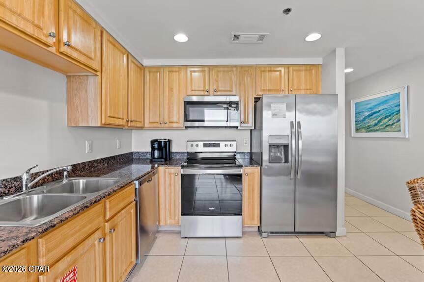 Splash Condo - Residential