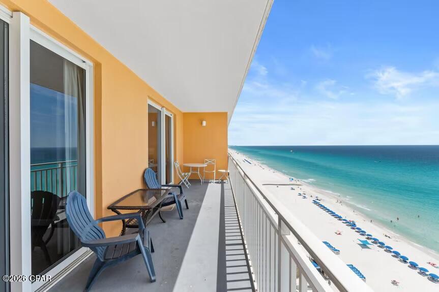 Splash Condo - Residential