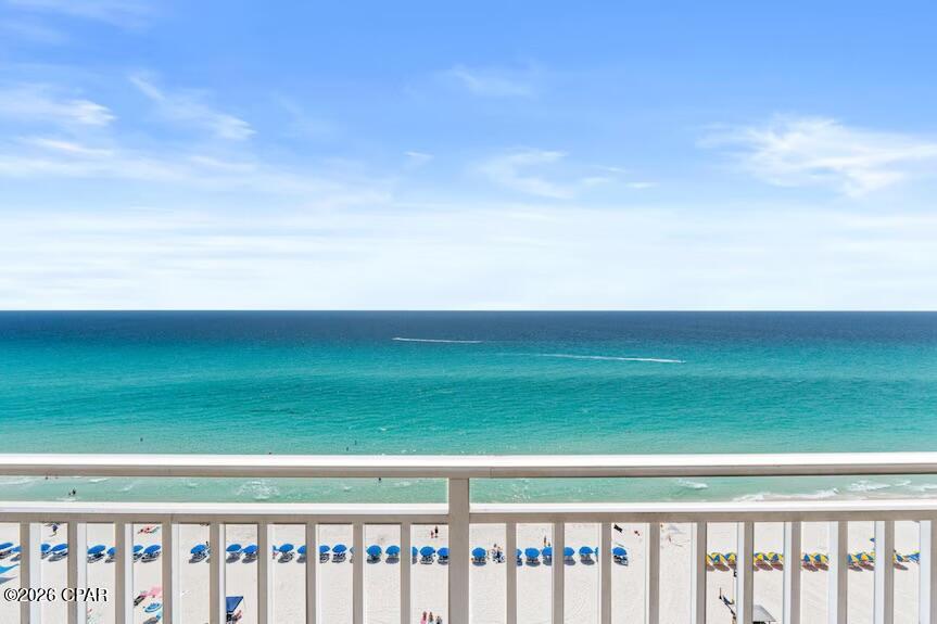 Splash Condo - Residential
