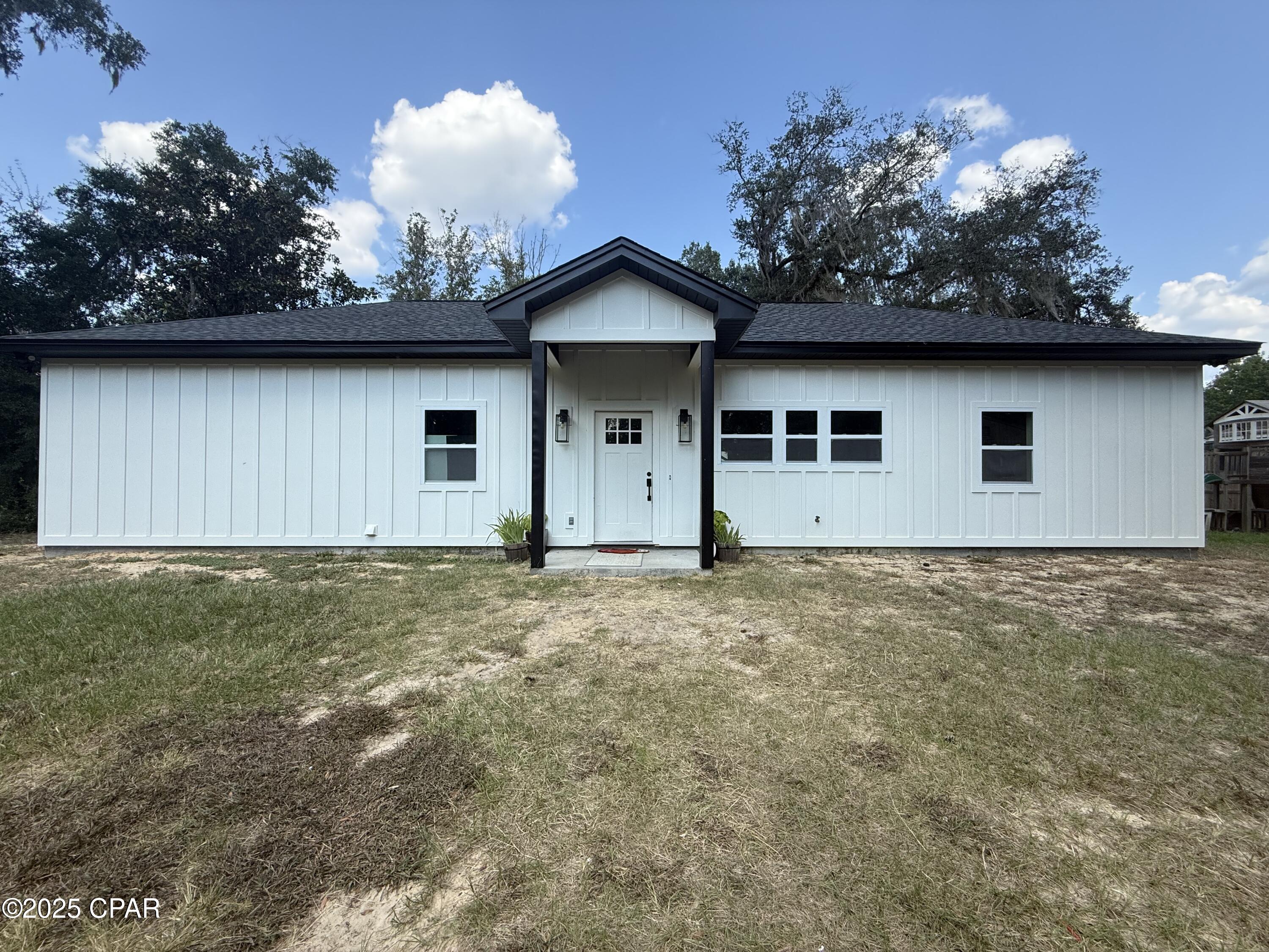 Paradise Lakes - Residential