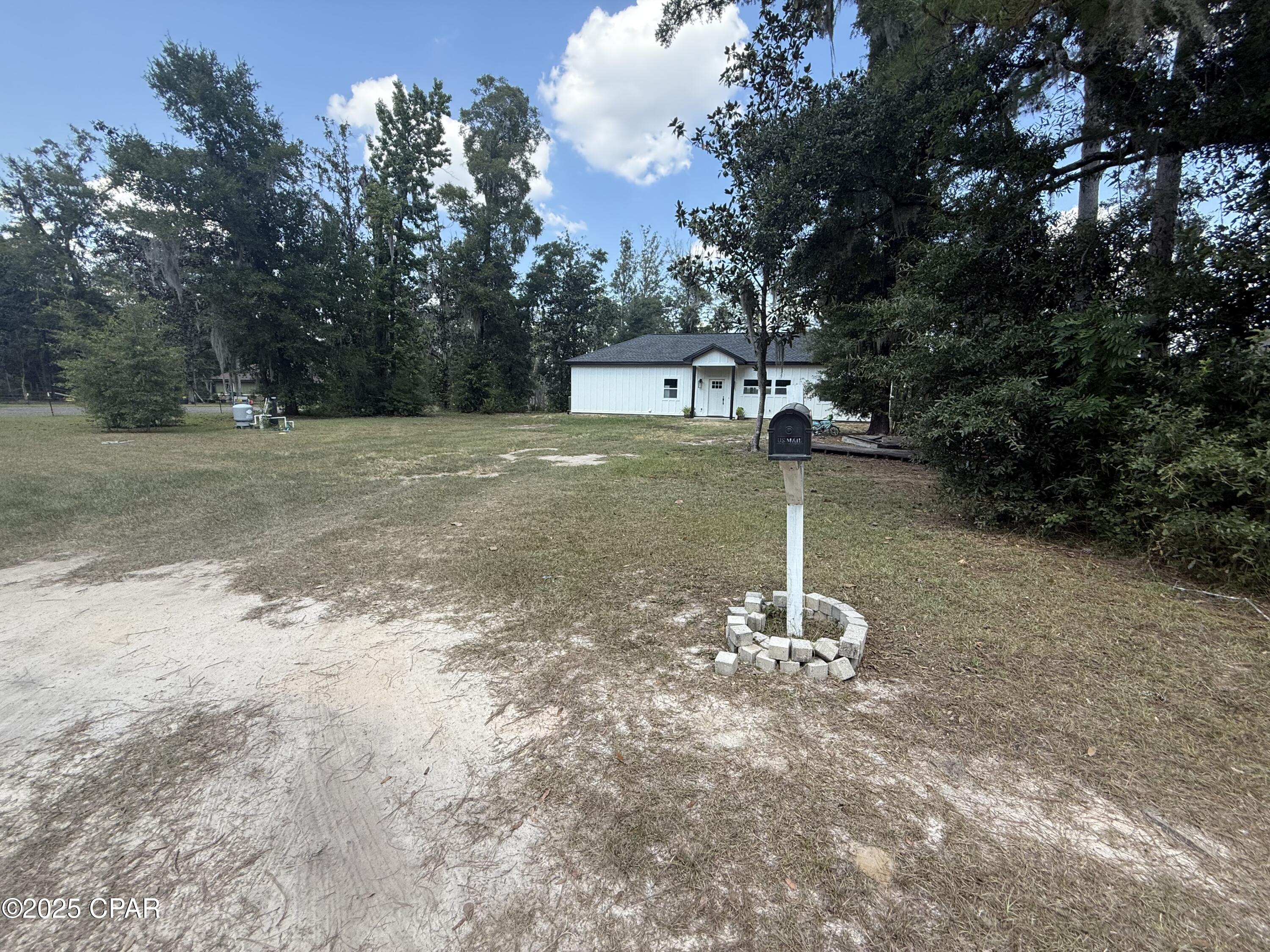 Paradise Lakes - Residential
