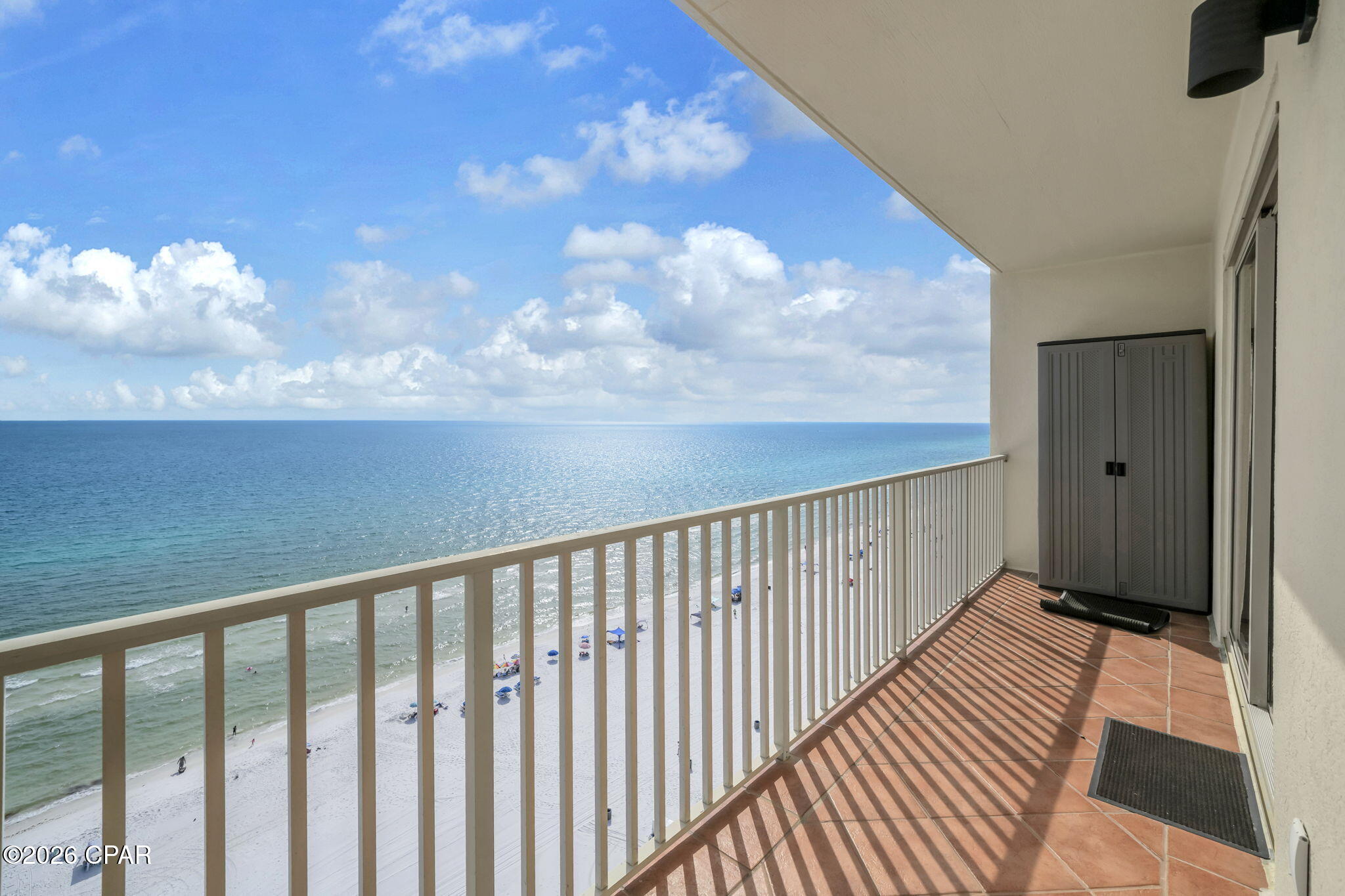 Grande Surf Club Condo - Residential