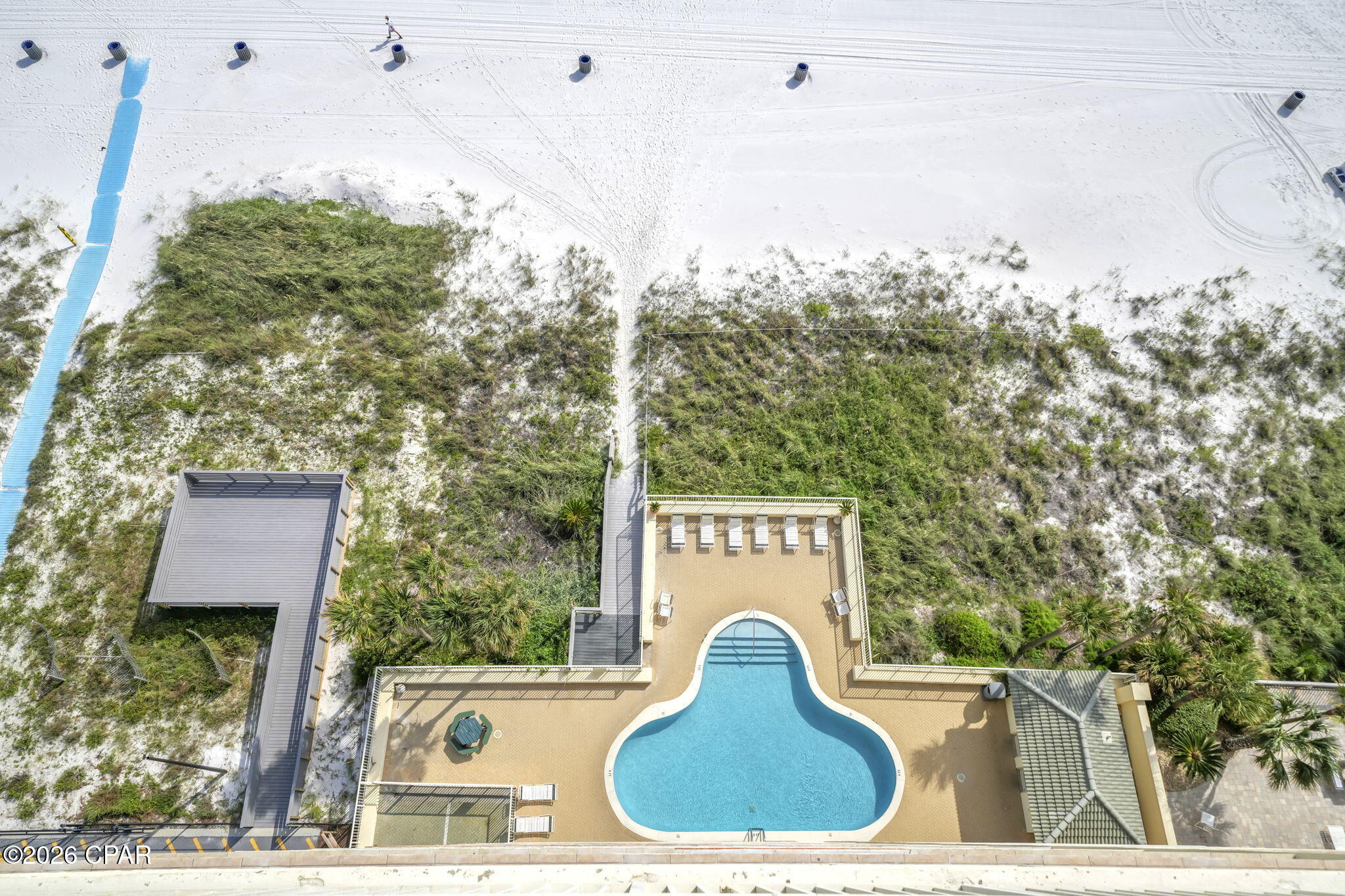 Grande Surf Club Condo - Residential