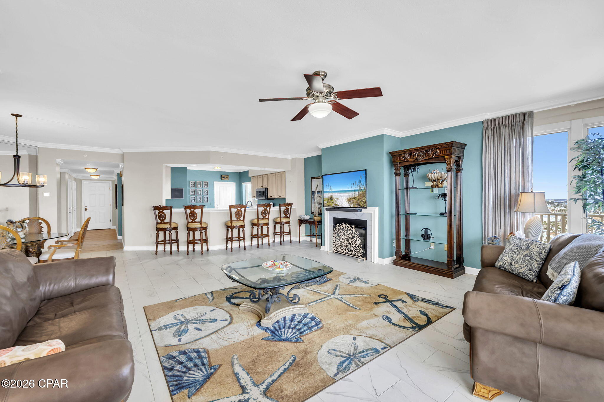 Grande Surf Club Condo - Residential