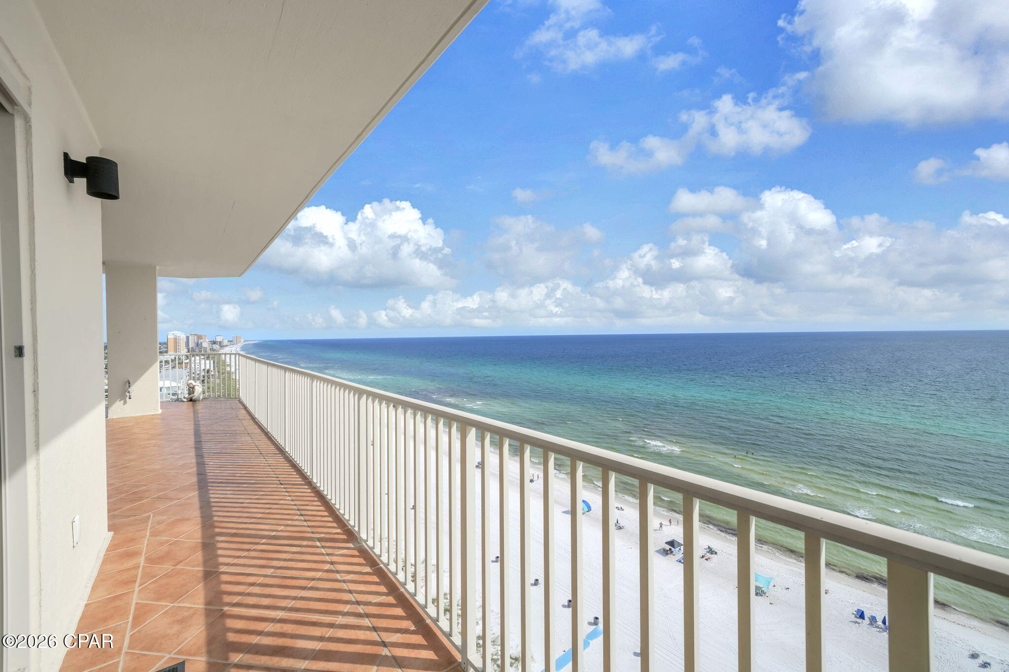 Grande Surf Club Condo - Residential