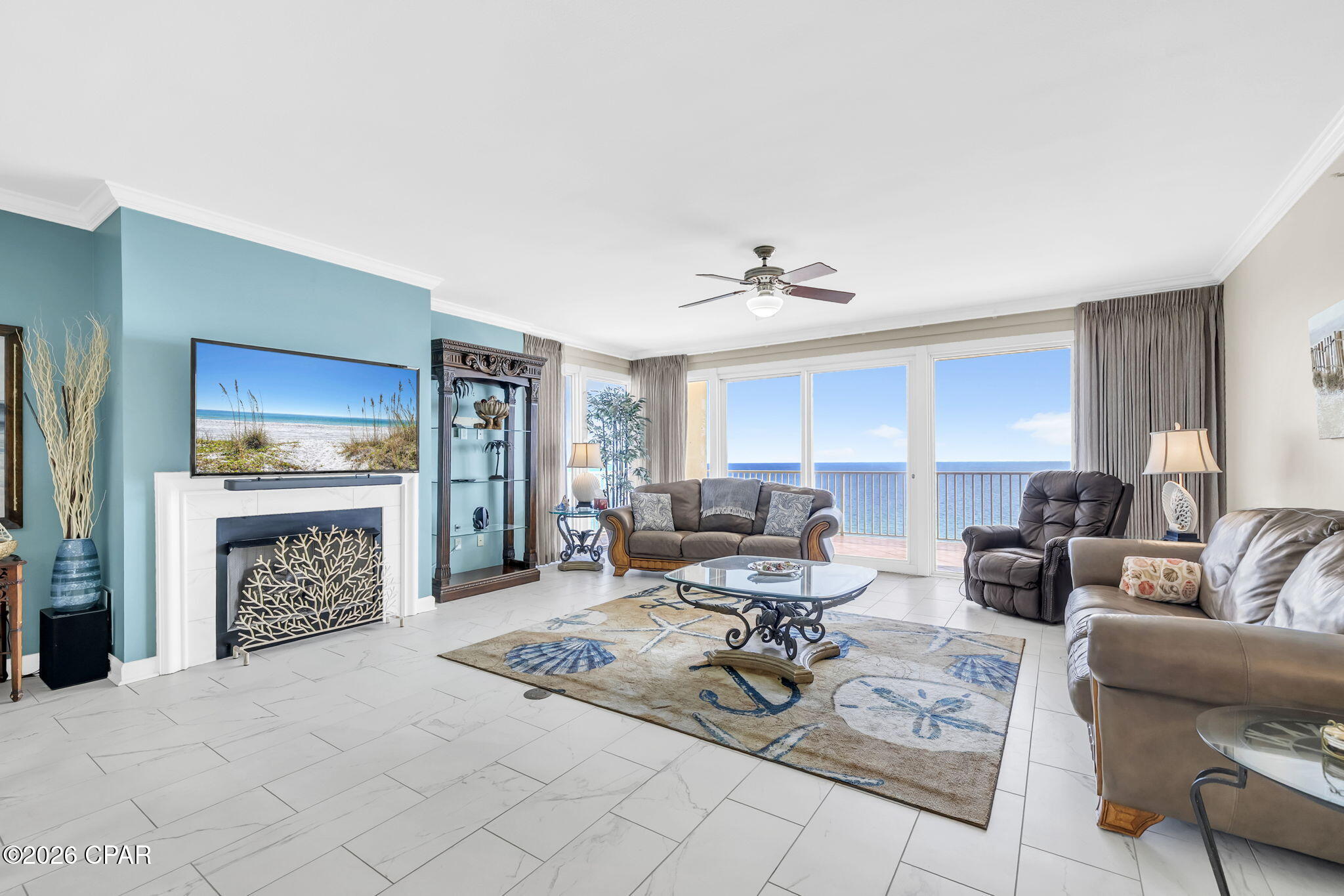 Grande Surf Club Condo - Residential