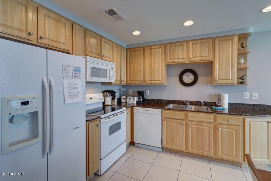 Splash Condo - Residential