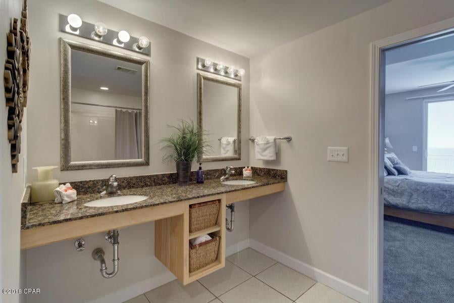 Splash Condo - Residential