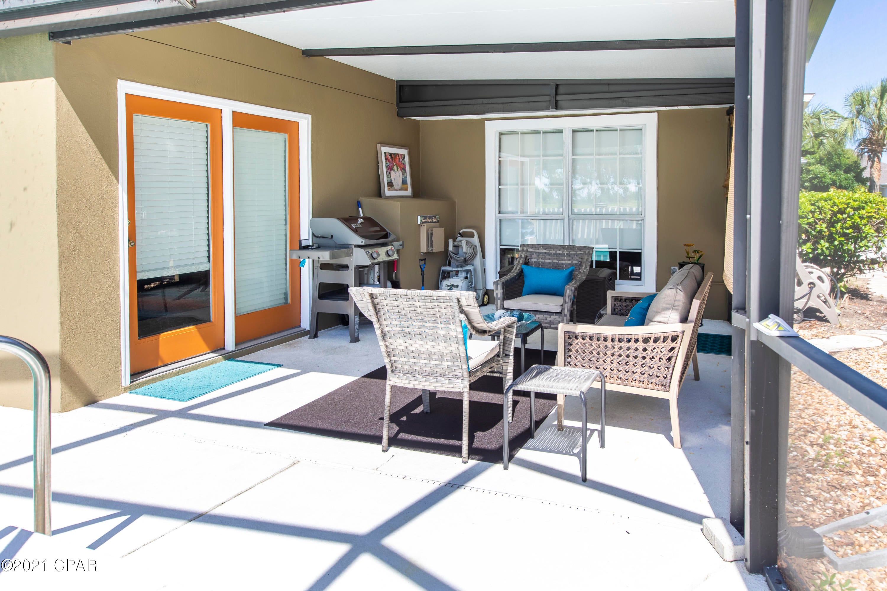 Country Club Harbour Estates - Residential