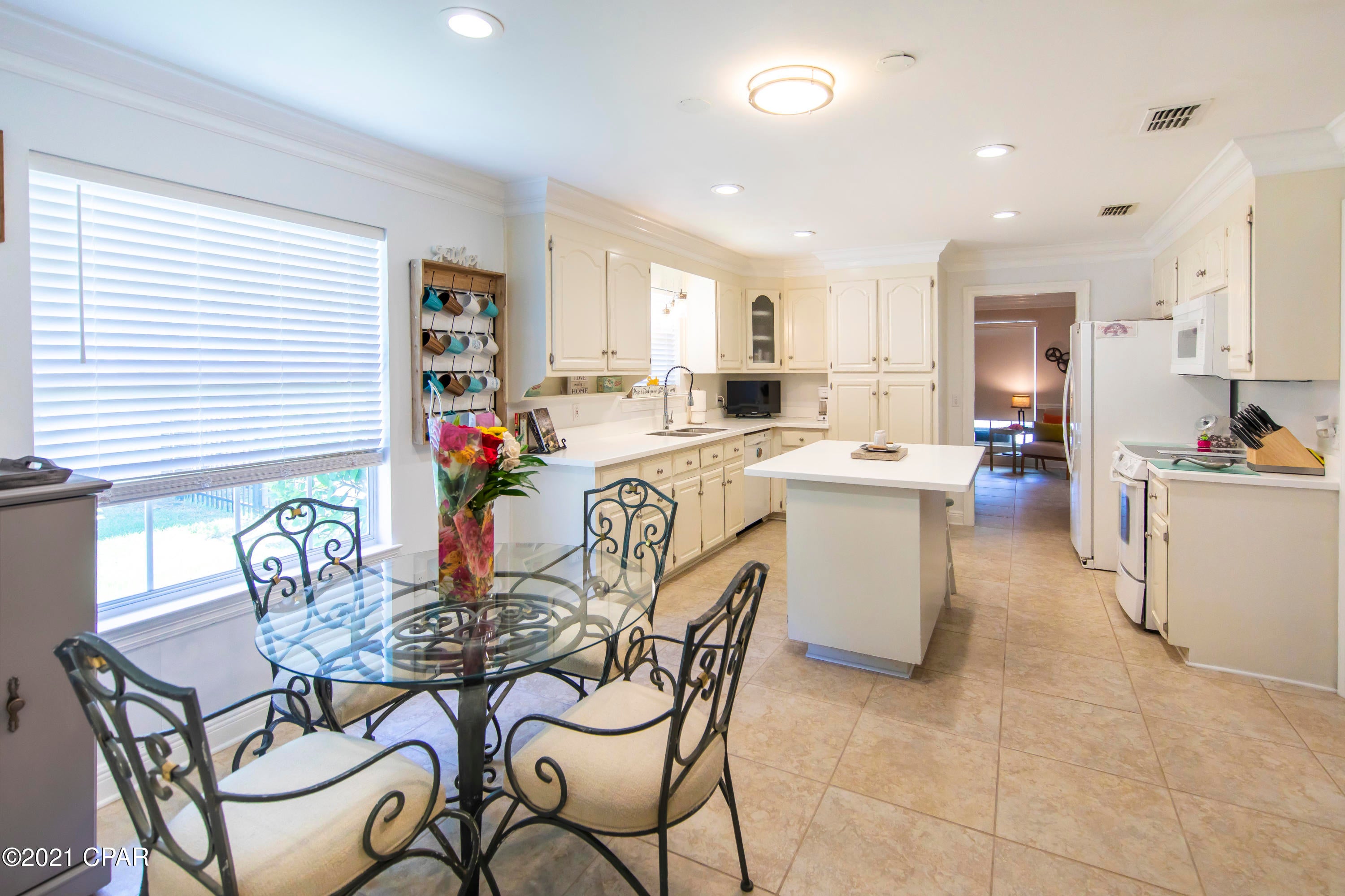 Country Club Harbour Estates - Residential