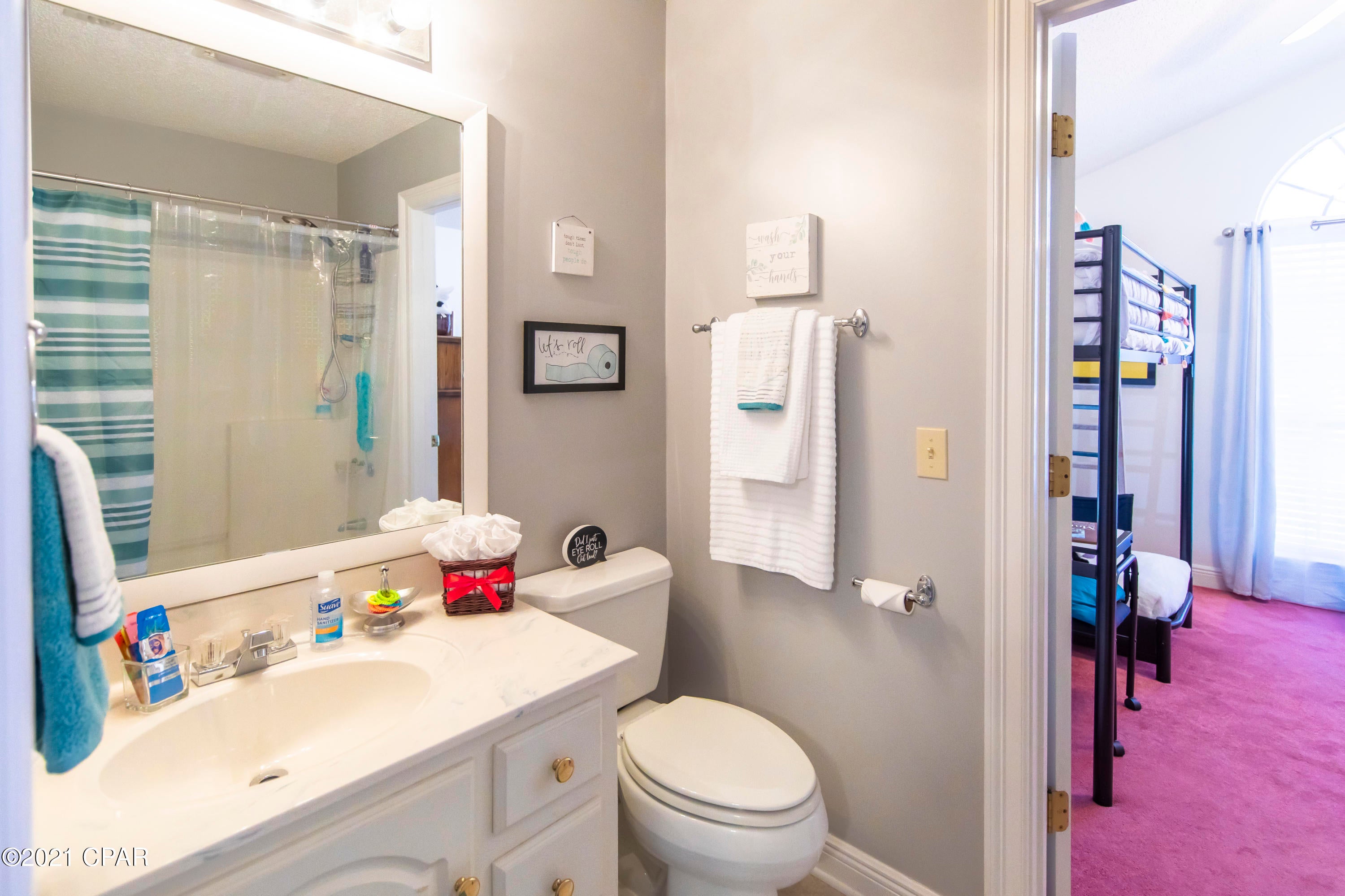 Country Club Harbour Estates - Residential