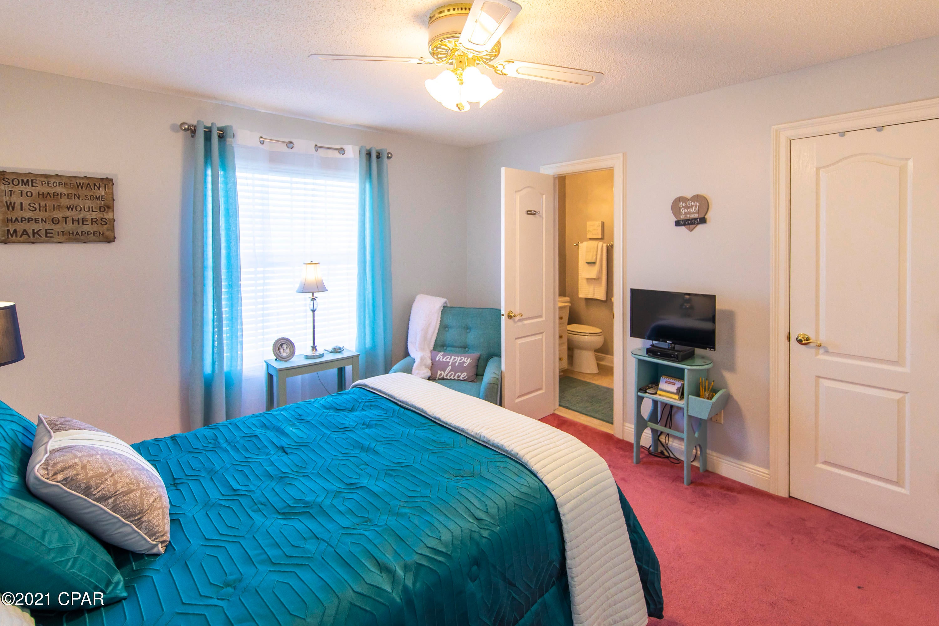 Country Club Harbour Estates - Residential