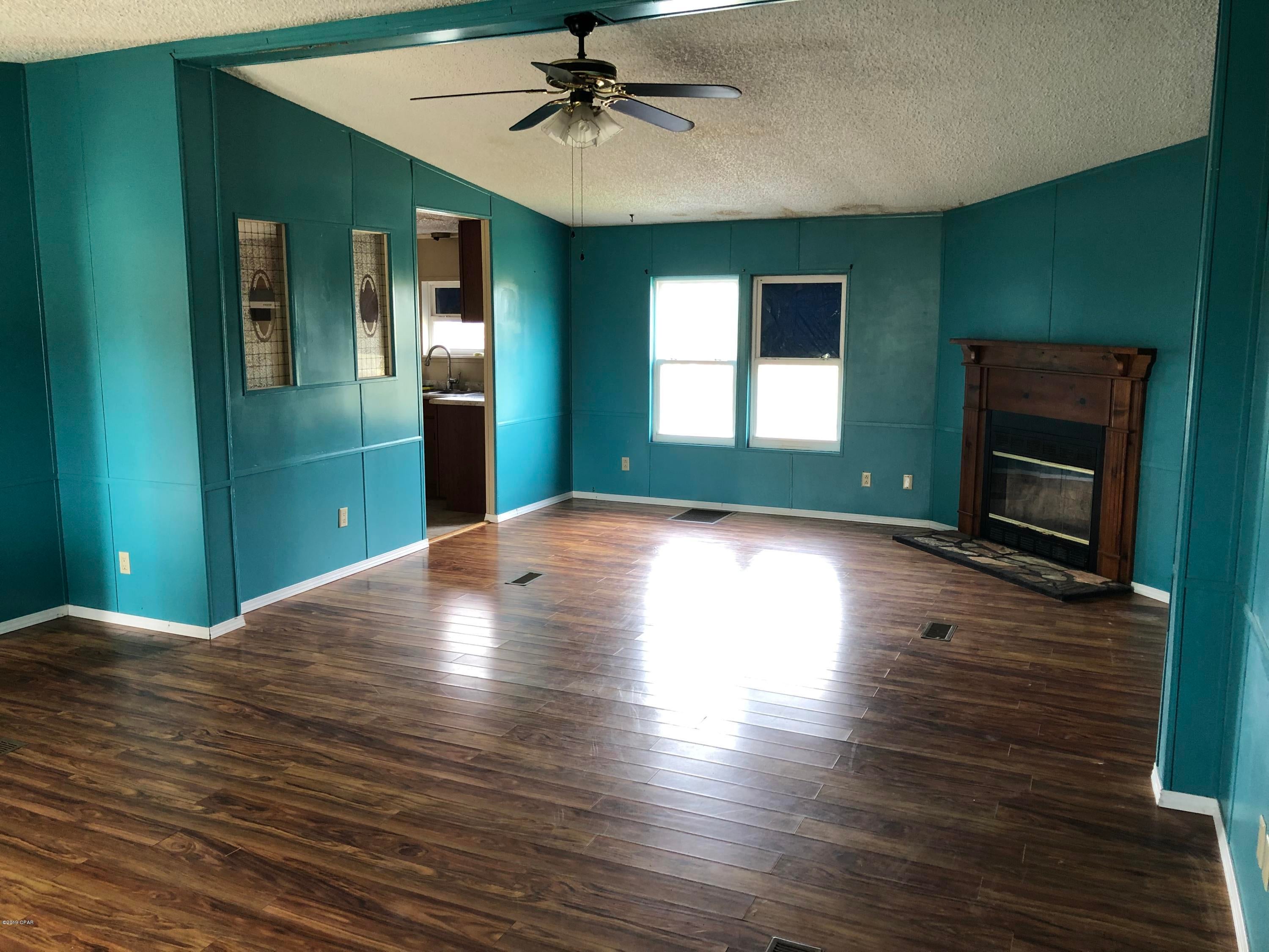 [No Recorded Subdiv] - Residential