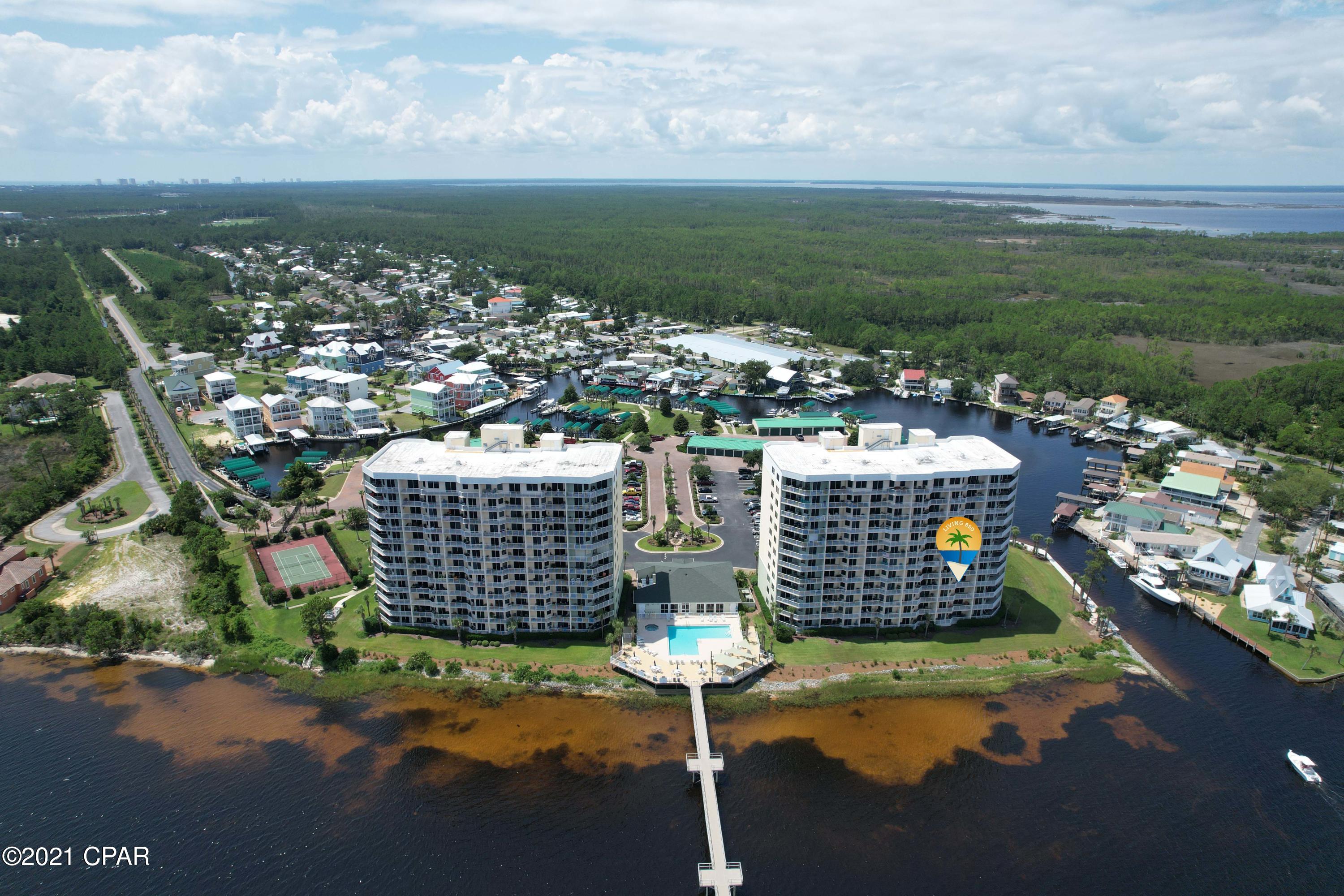 Hibiscus By The Bay - Residential