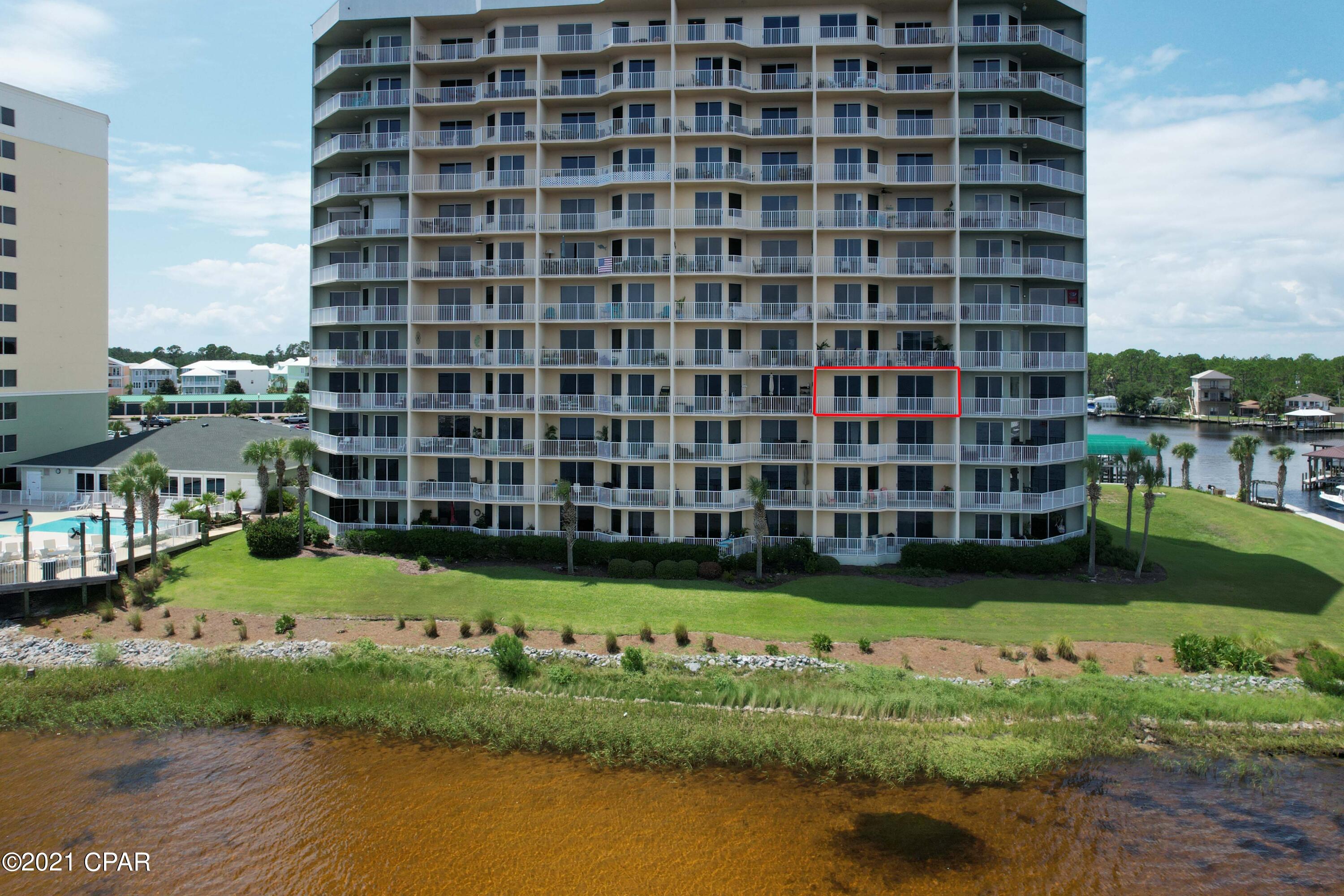 Hibiscus By The Bay - Residential