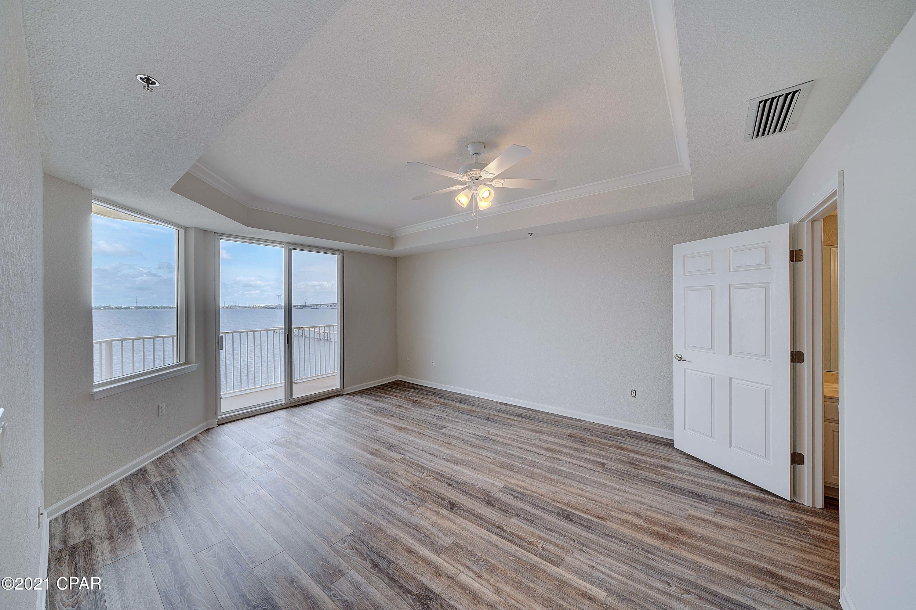 Hibiscus By The Bay - Residential
